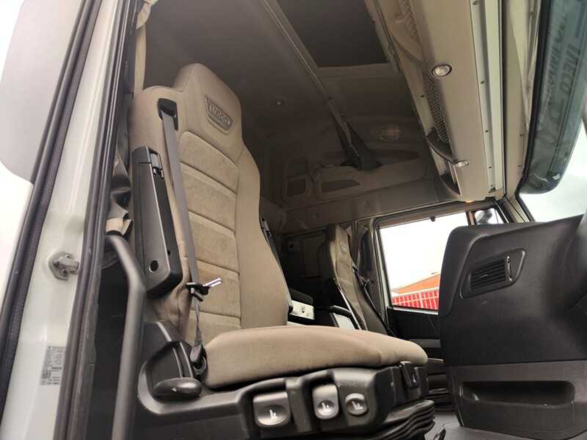 IVECO AS440S46T/P - Lombardia Truck