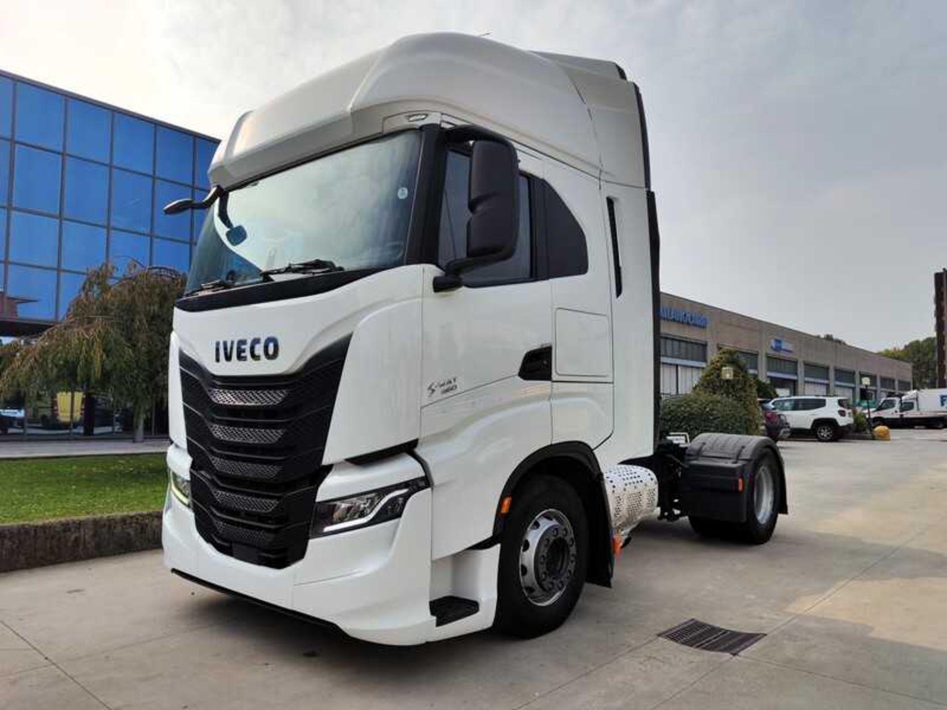 IVECO AS440S46T/P - Lombardia Truck