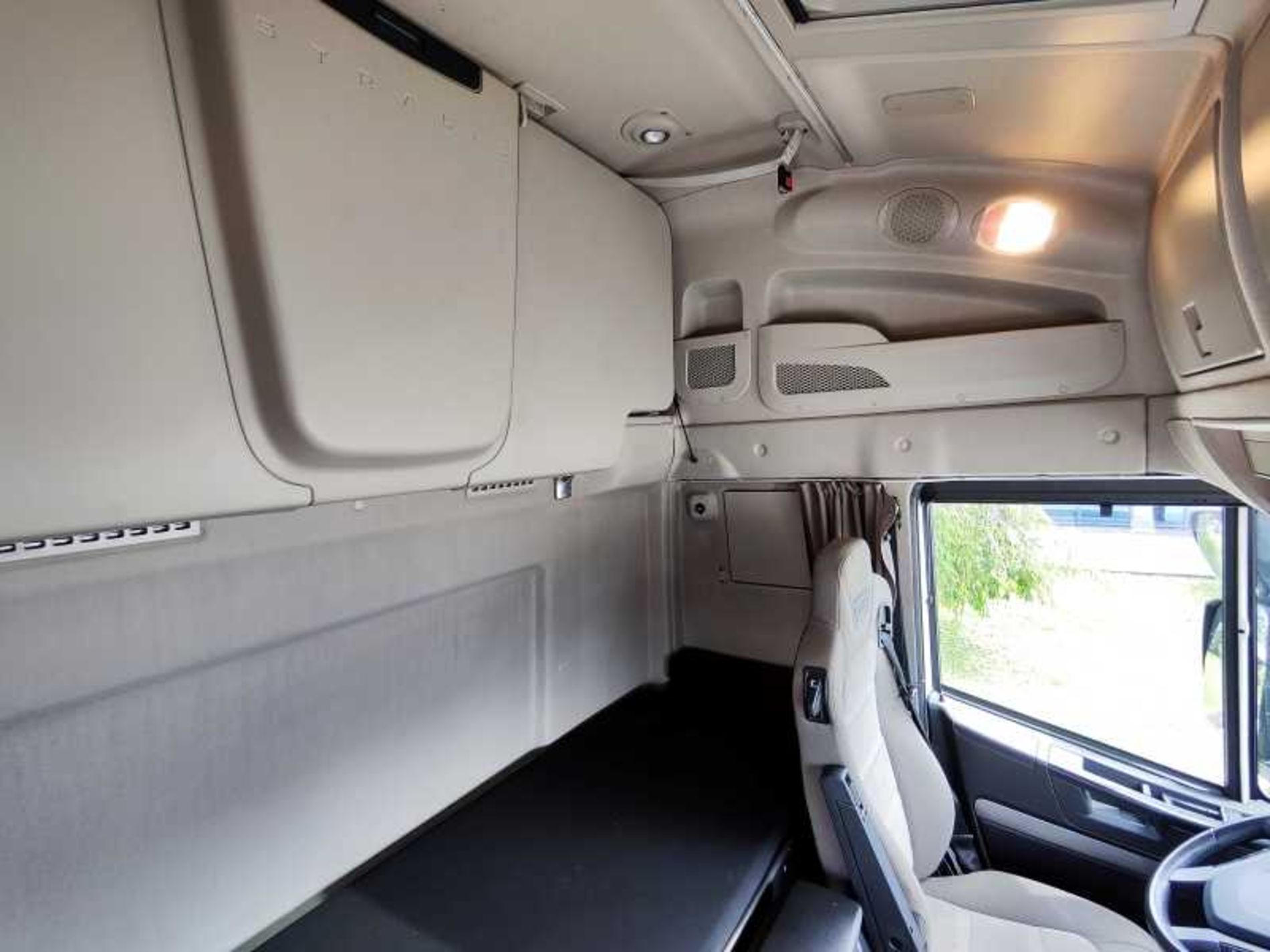 IVECO AS440S48T/FP LT - Lombardia Truck