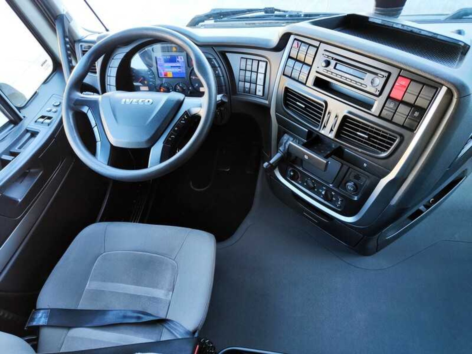 IVECO AS440S48T/P - Lombardia Truck