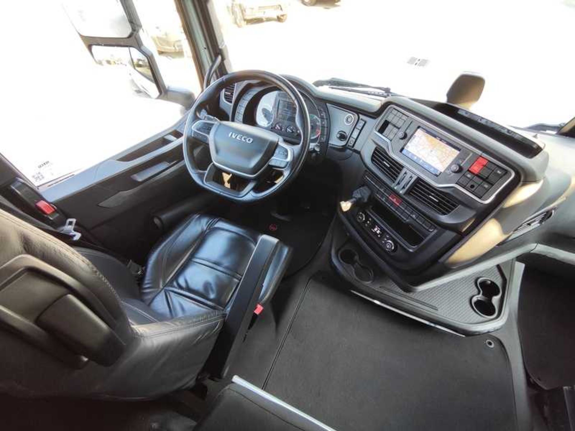 IVECO AS440S57T/FP LT - Lombardia Truck