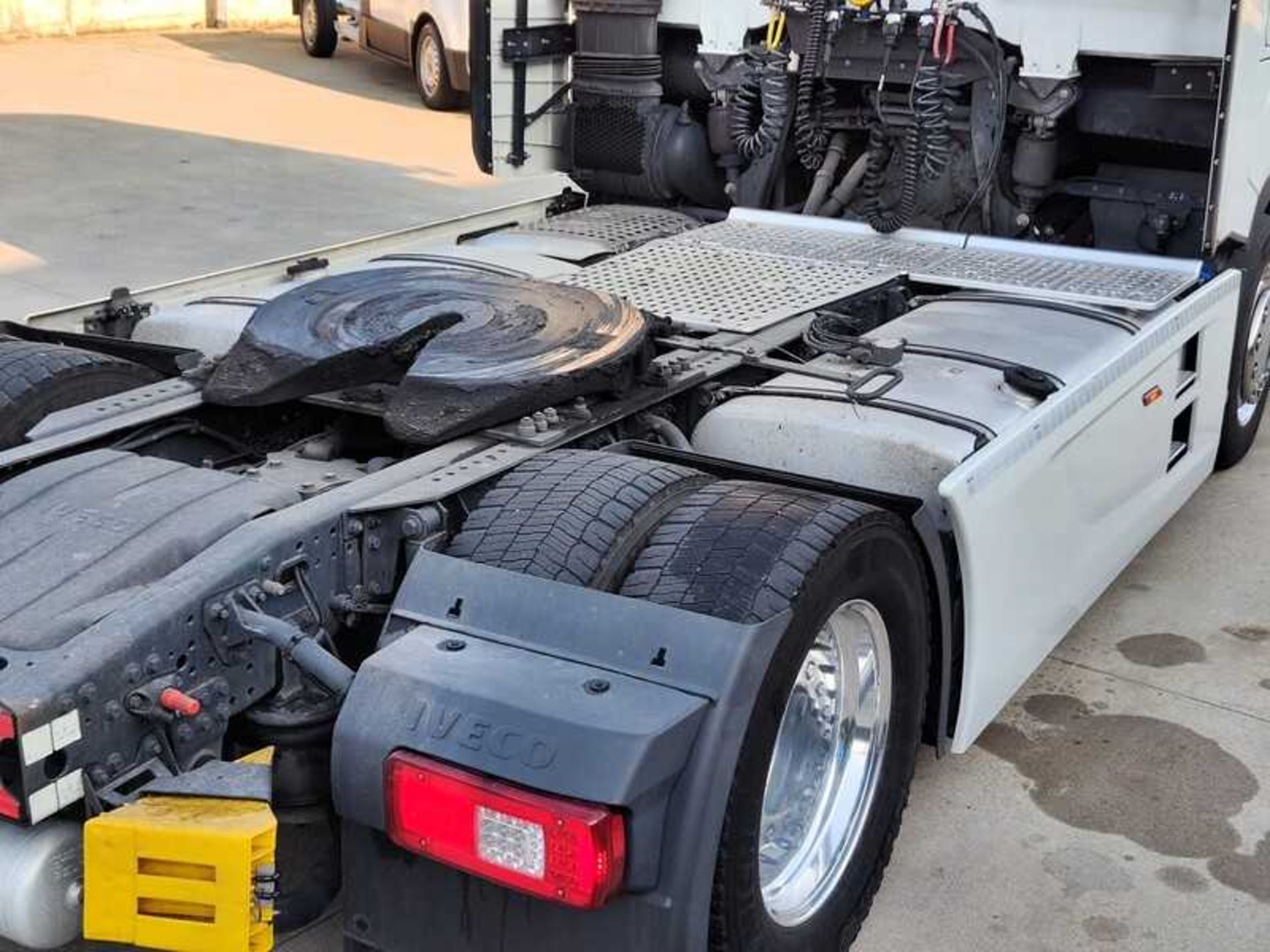 IVECO AS440S57T/FP LT - Lombardia Truck