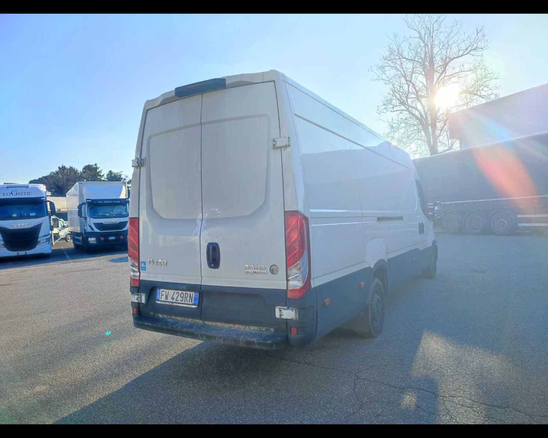 IVECO Daily 35 S14S A8 V H3 - Lombardia Truck