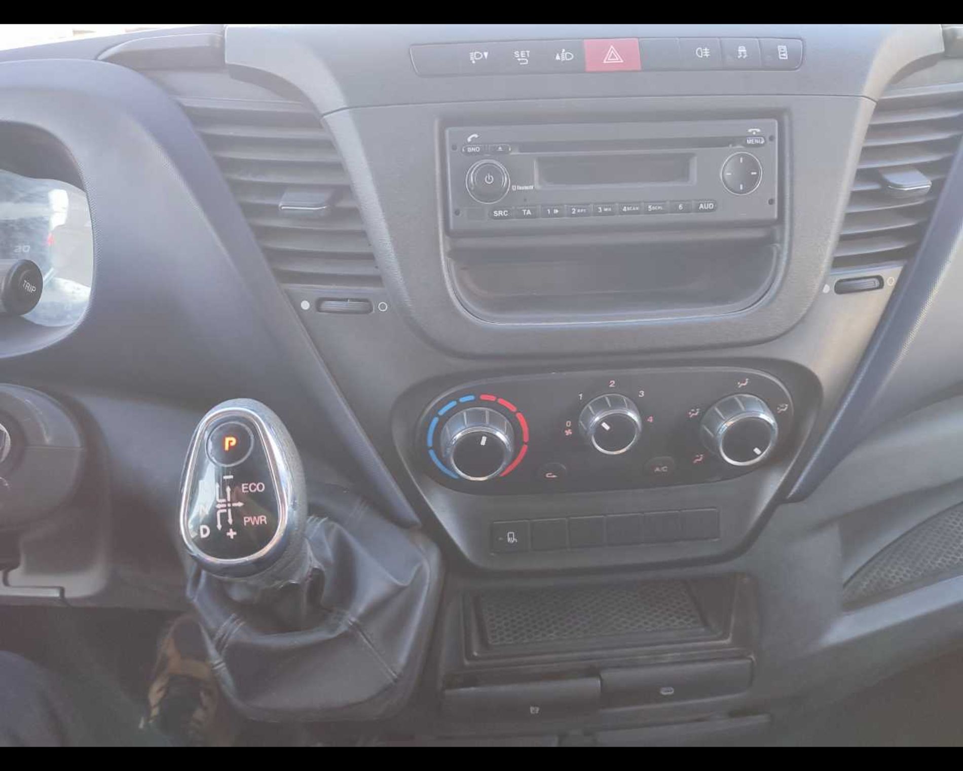 IVECO Daily 35 S14S A8 V H3 - Lombardia Truck