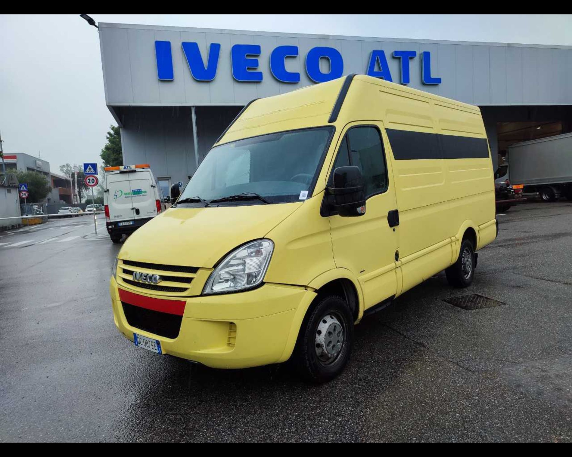 IVECO Daily 29 L10 p.m. - Lombardia Truck