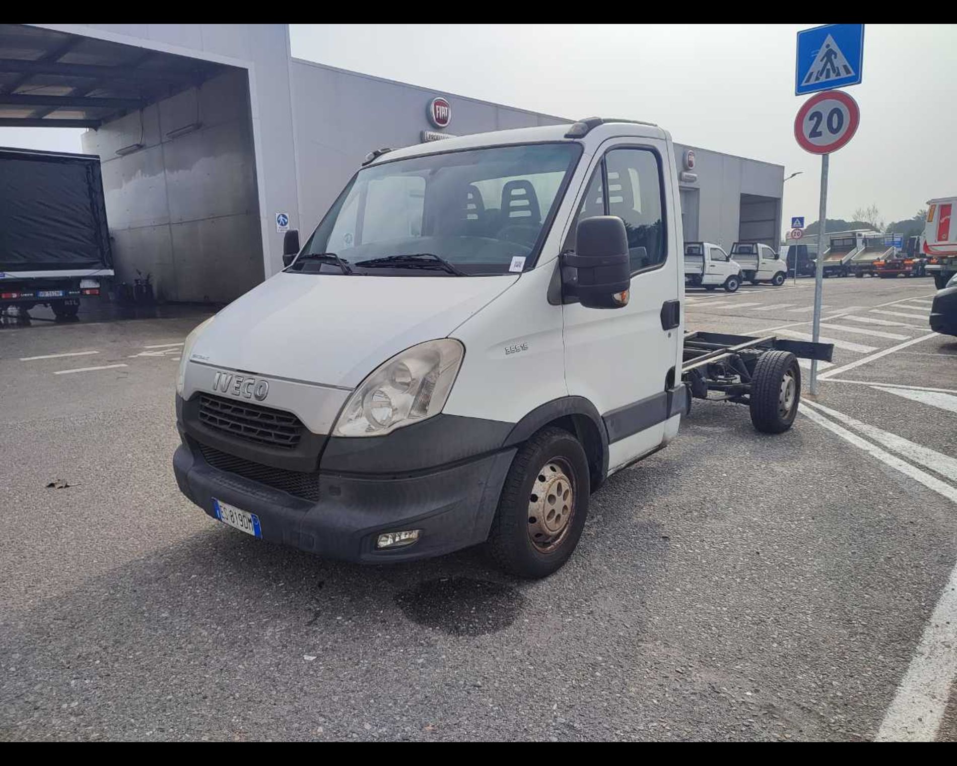 IVECO Daily 35 S15/2.3 A TELAIO - Problemi al motore - Lombardia Truck