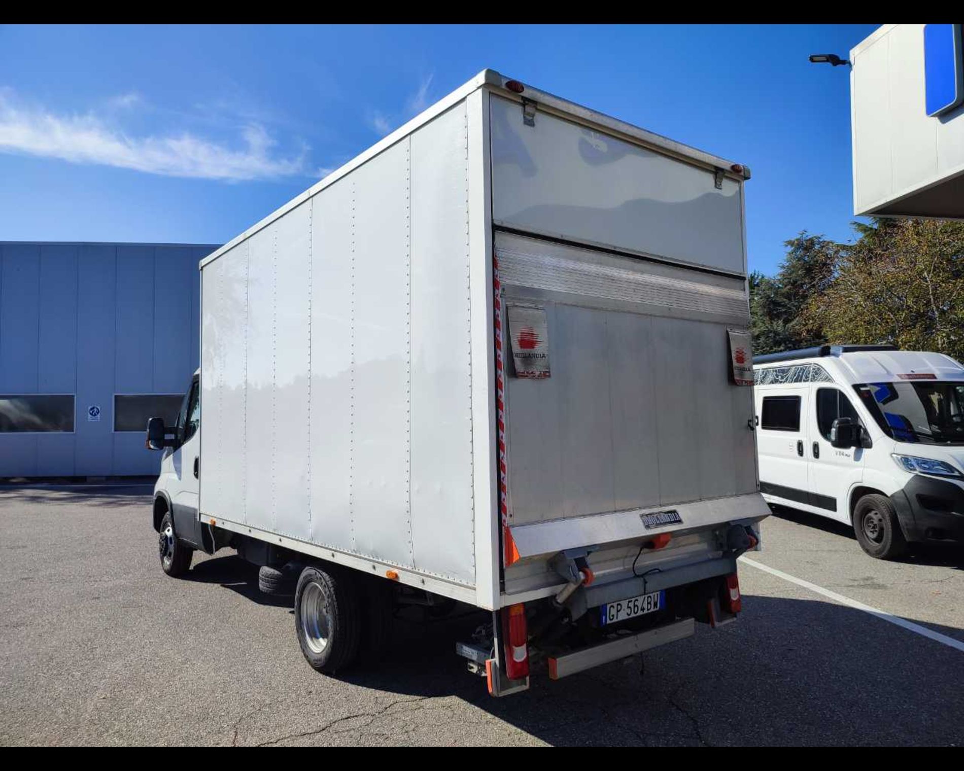 IVECO Daily 35 C14H BOX e SPONDA - Lombardia Truck