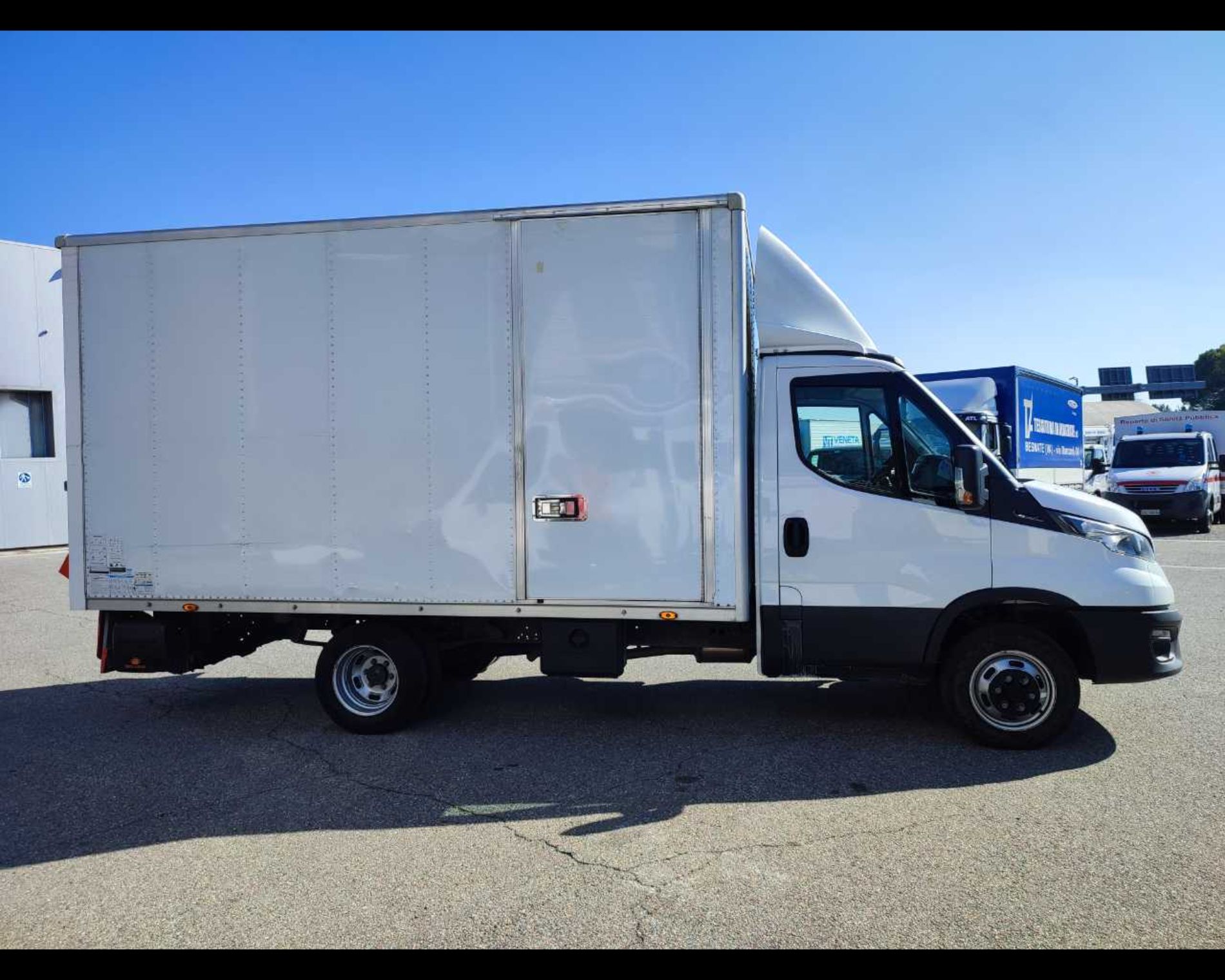 IVECO Daily 35 C14H BOX e SPONDA - Lombardia Truck