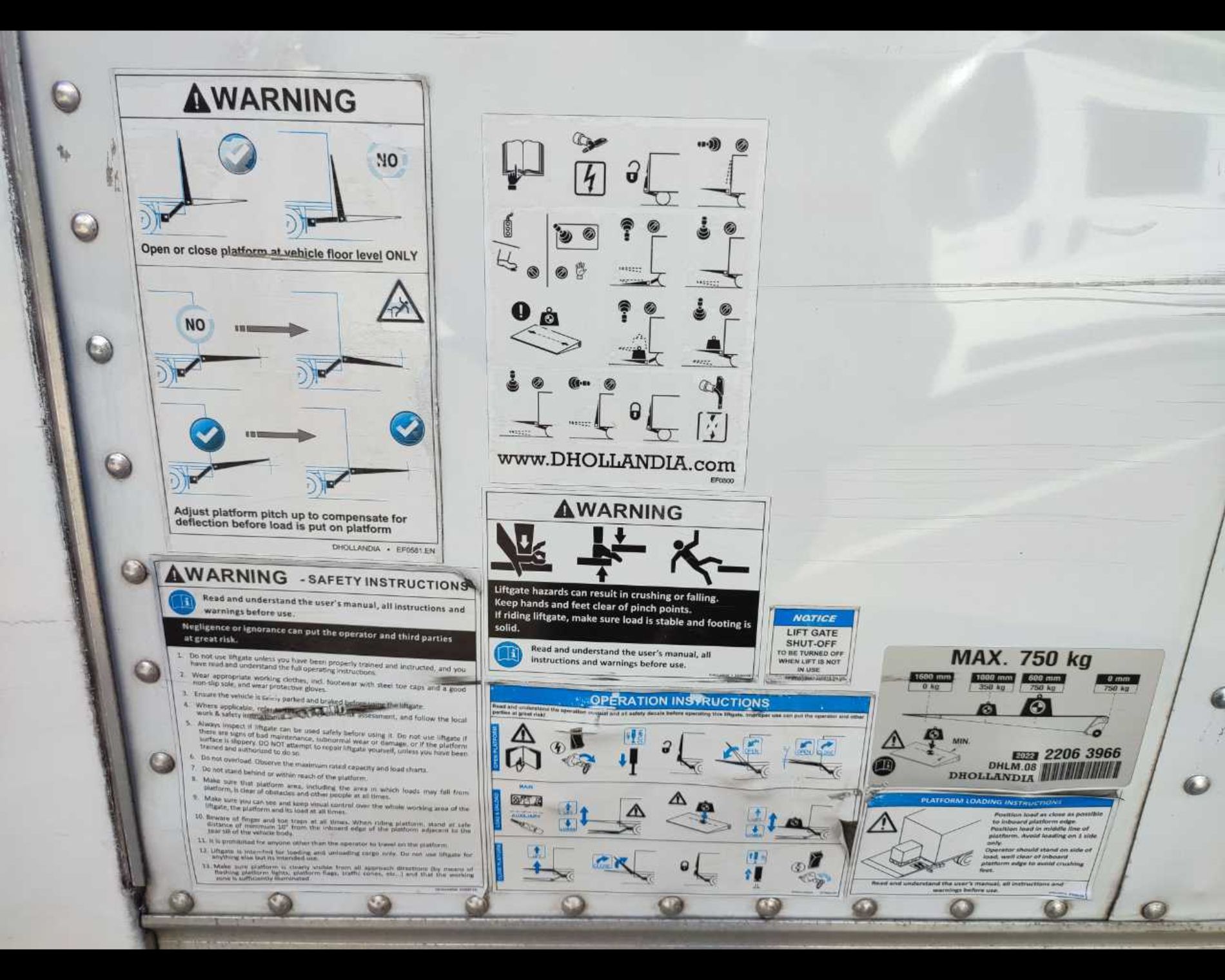 IVECO Daily 35 C14H BOX e SPONDA - Lombardia Truck