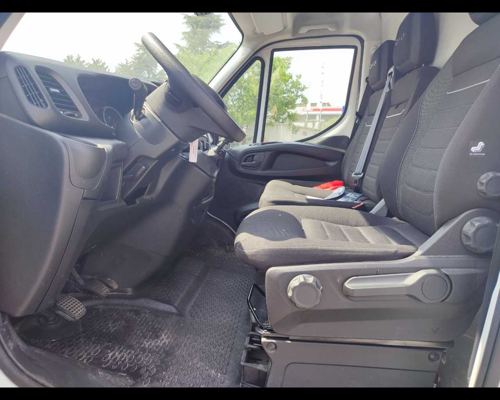 IVECO Daily 35 S14 V  - Lombardia Truck