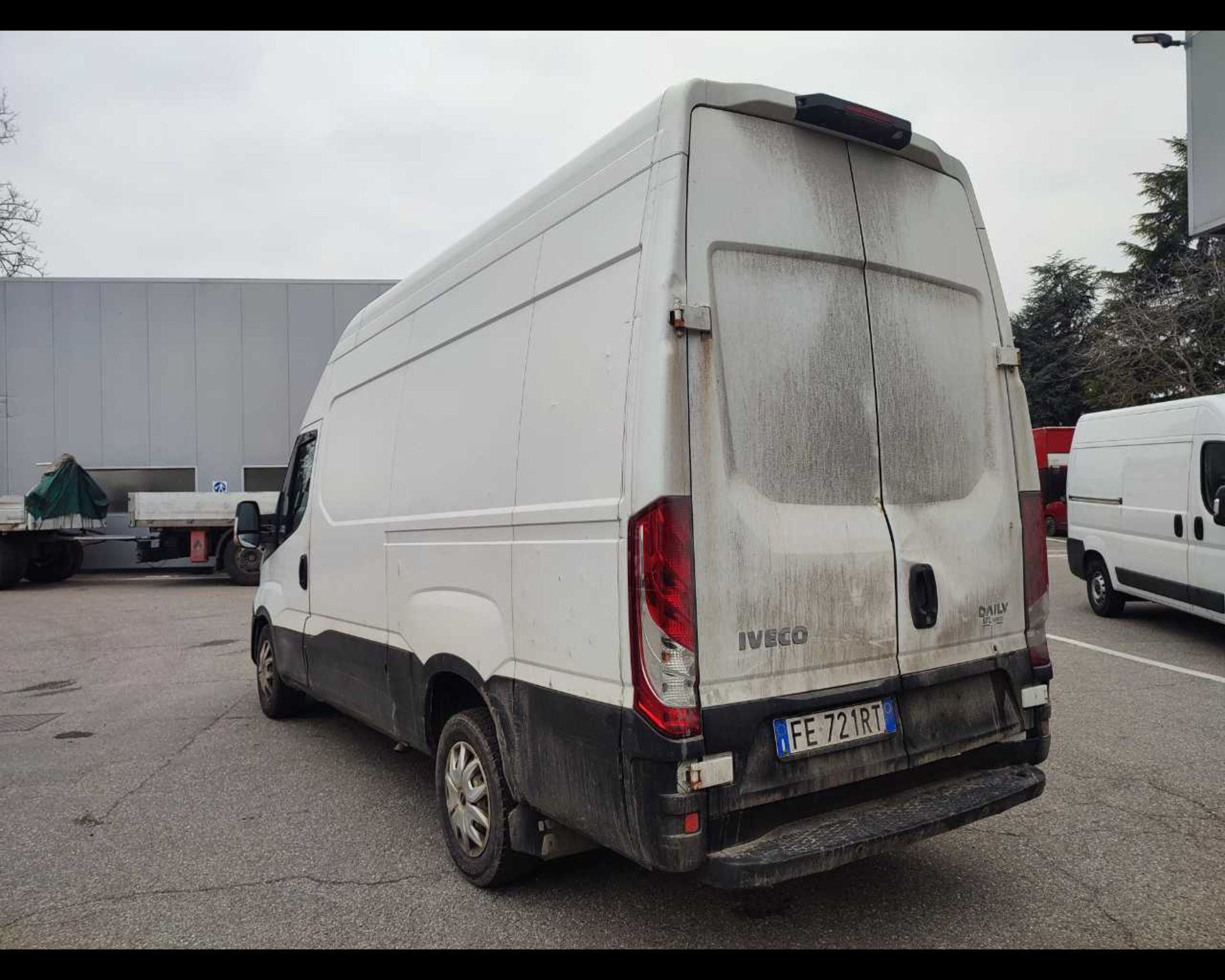 IVECO Daily 35 S15/2.3 SV H3  - Lombardia Truck