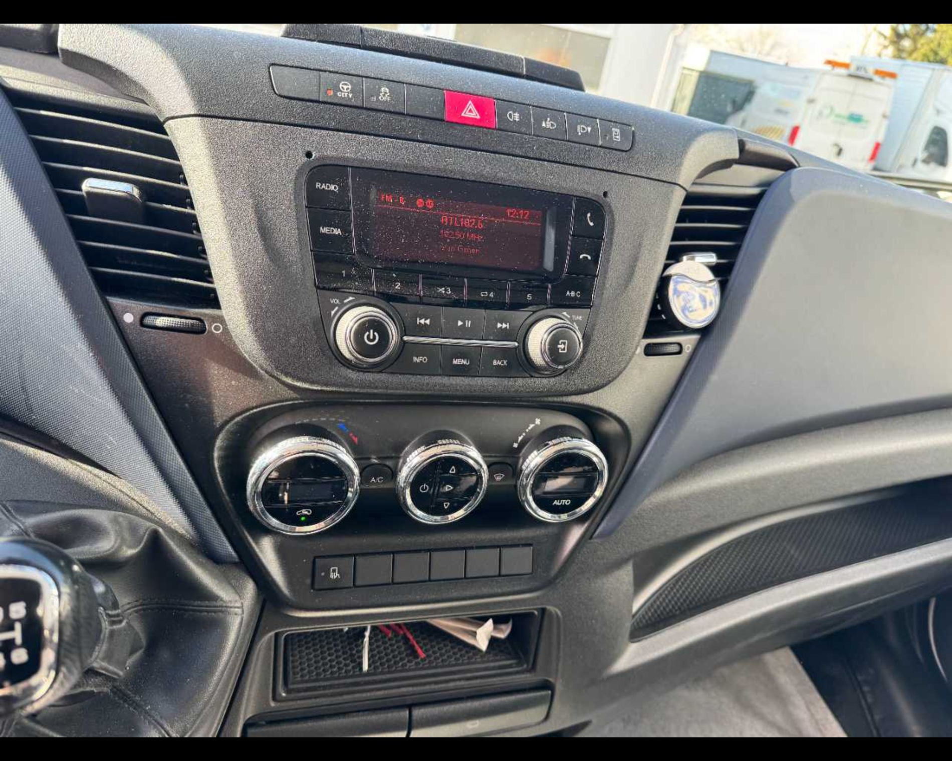 IVECO Daily 35 C16H 3.0 BOX E SPONDA - Lombardia Truck