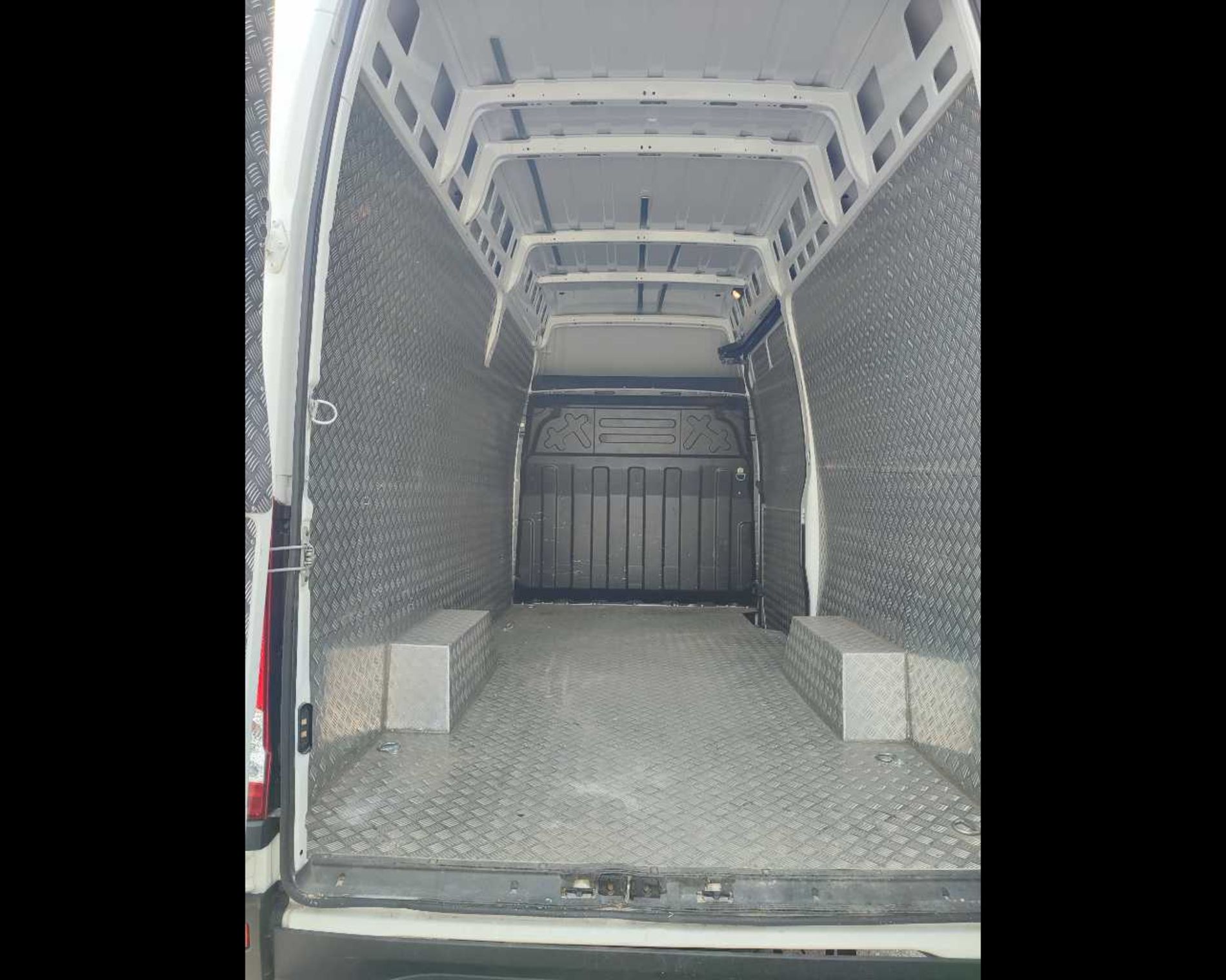 IVECO Daily 35 S16 V H3 3520L LD - Lombardia Truck