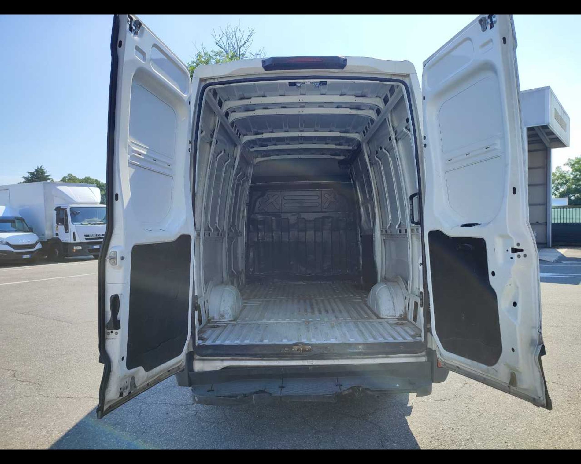 IVECO Daily 35 S16 V LH2 - Lombardia Truck