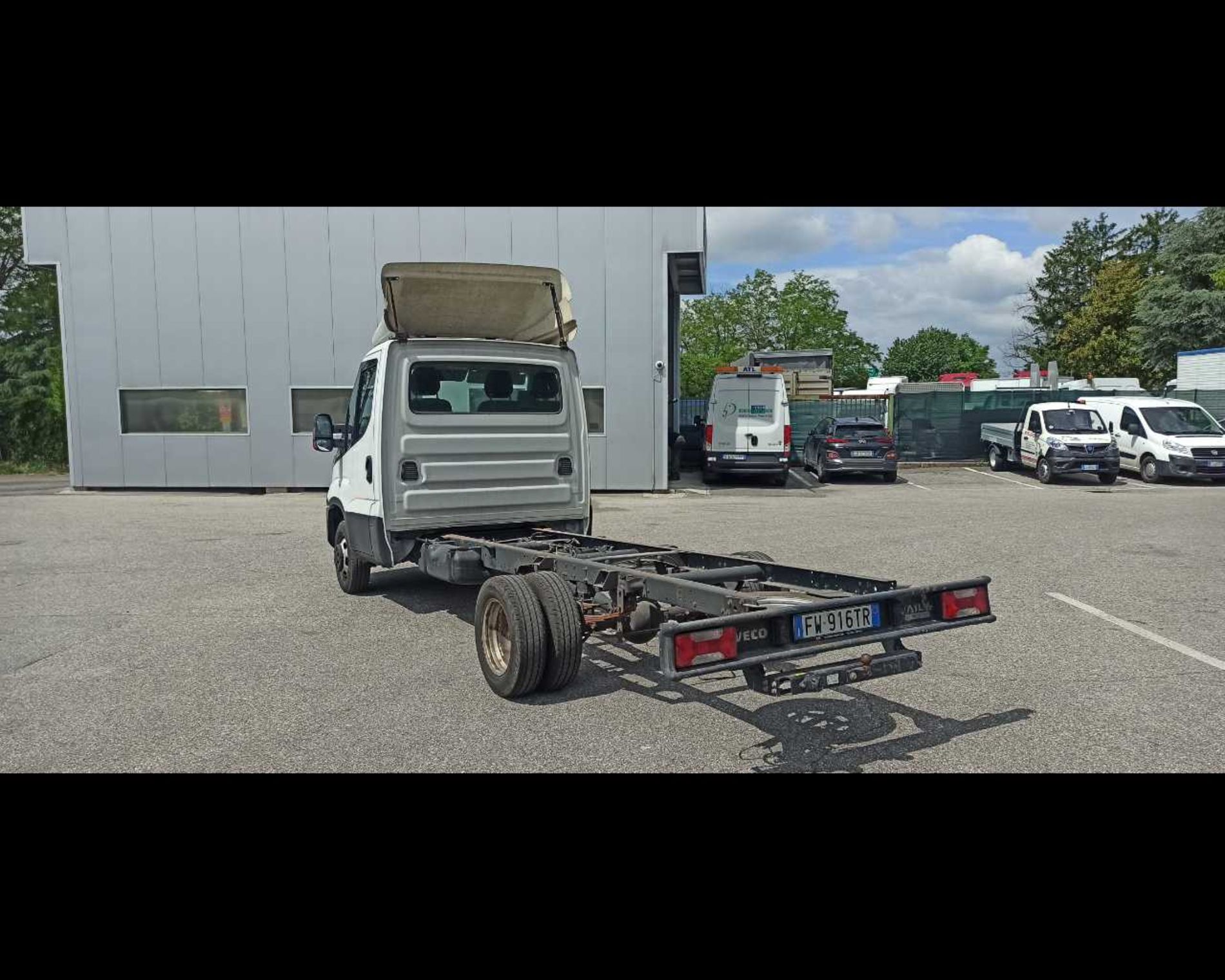 IVECO Daily 35 C16H 2.3 A8 3750 HD A TELAIO - Lombardia Truck