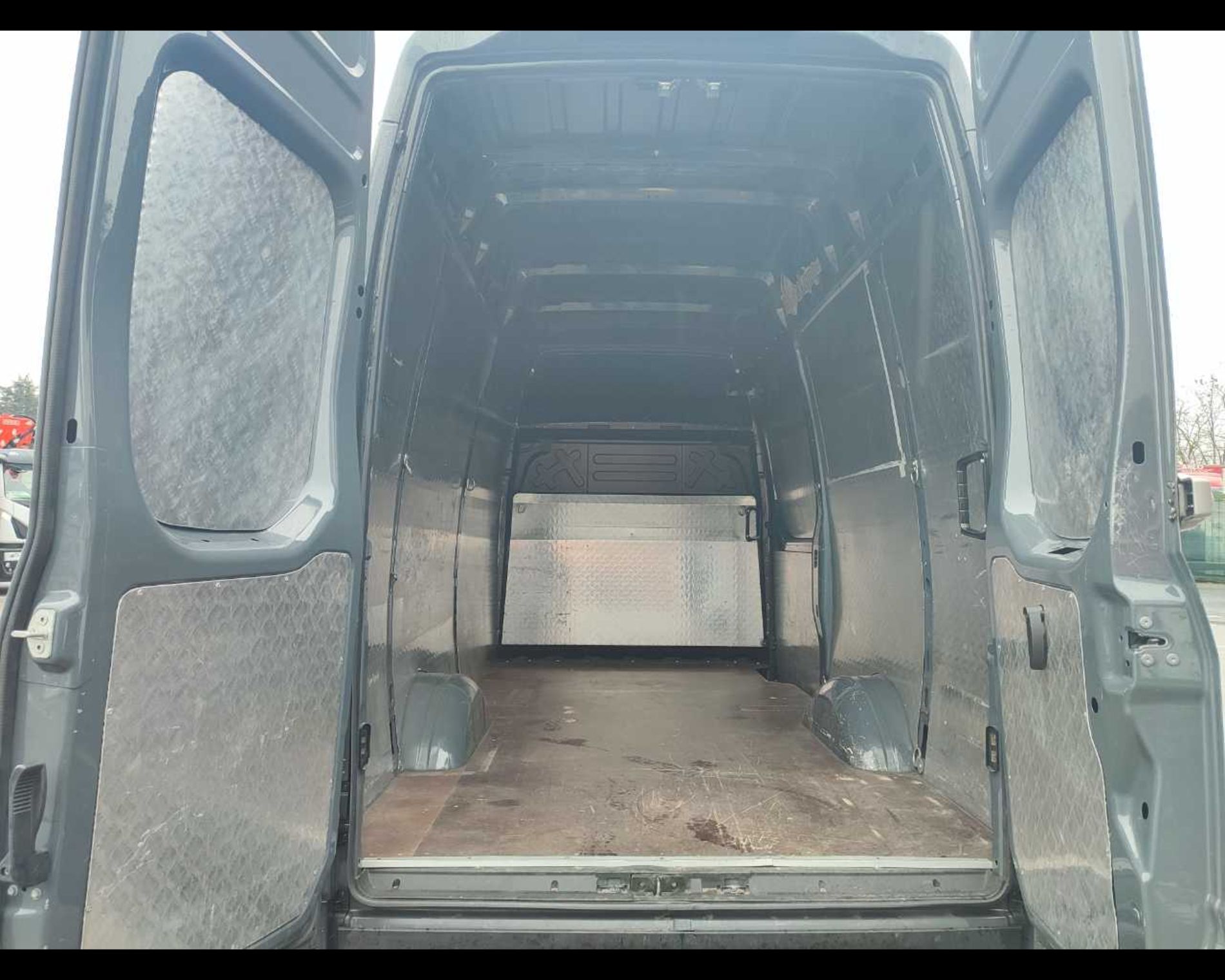 IVECO Daily 35 S16 2.3 A8 V LH3  - Lombardia Truck