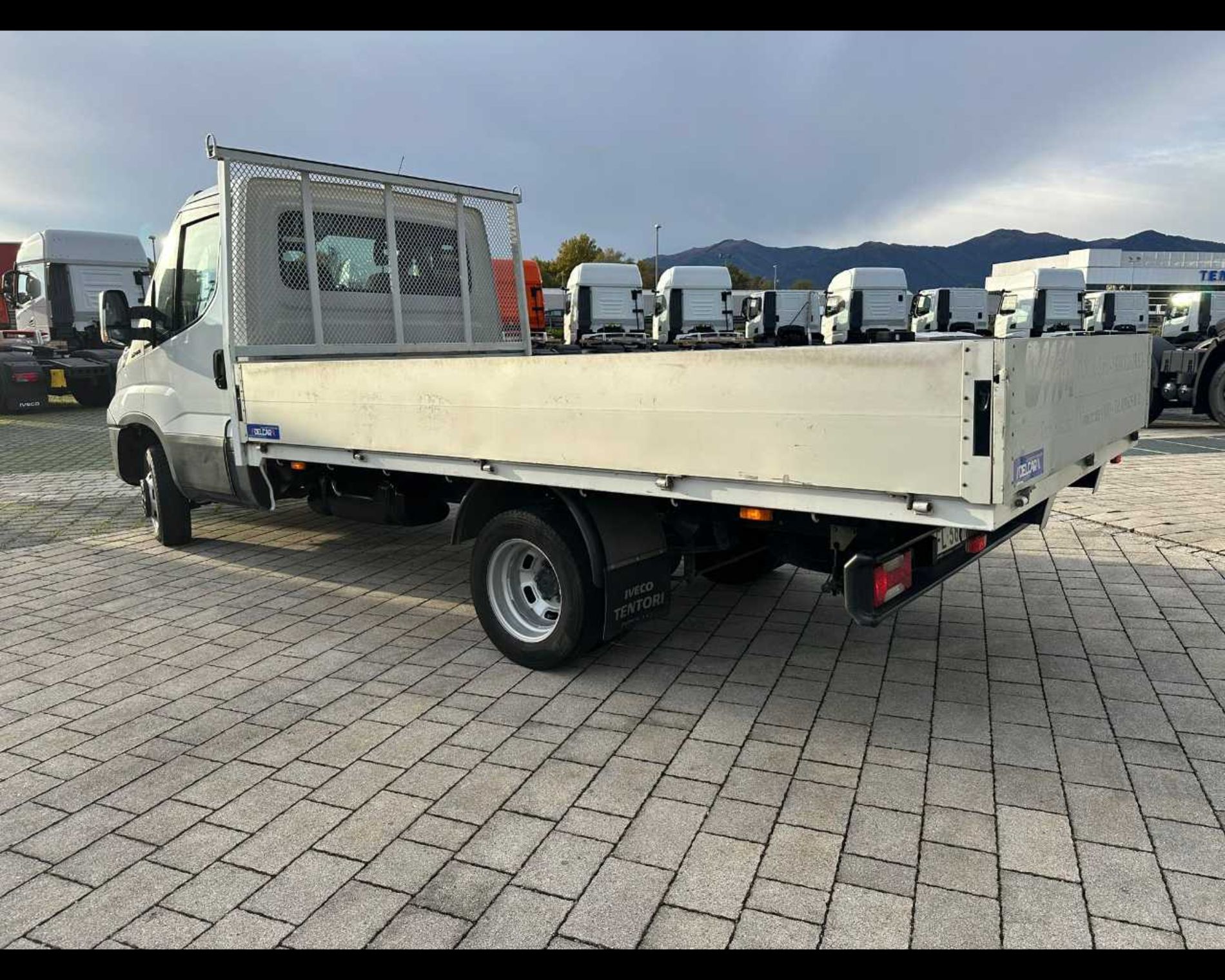 IVECO 35C12 - CASSONE - Lombardia Truck