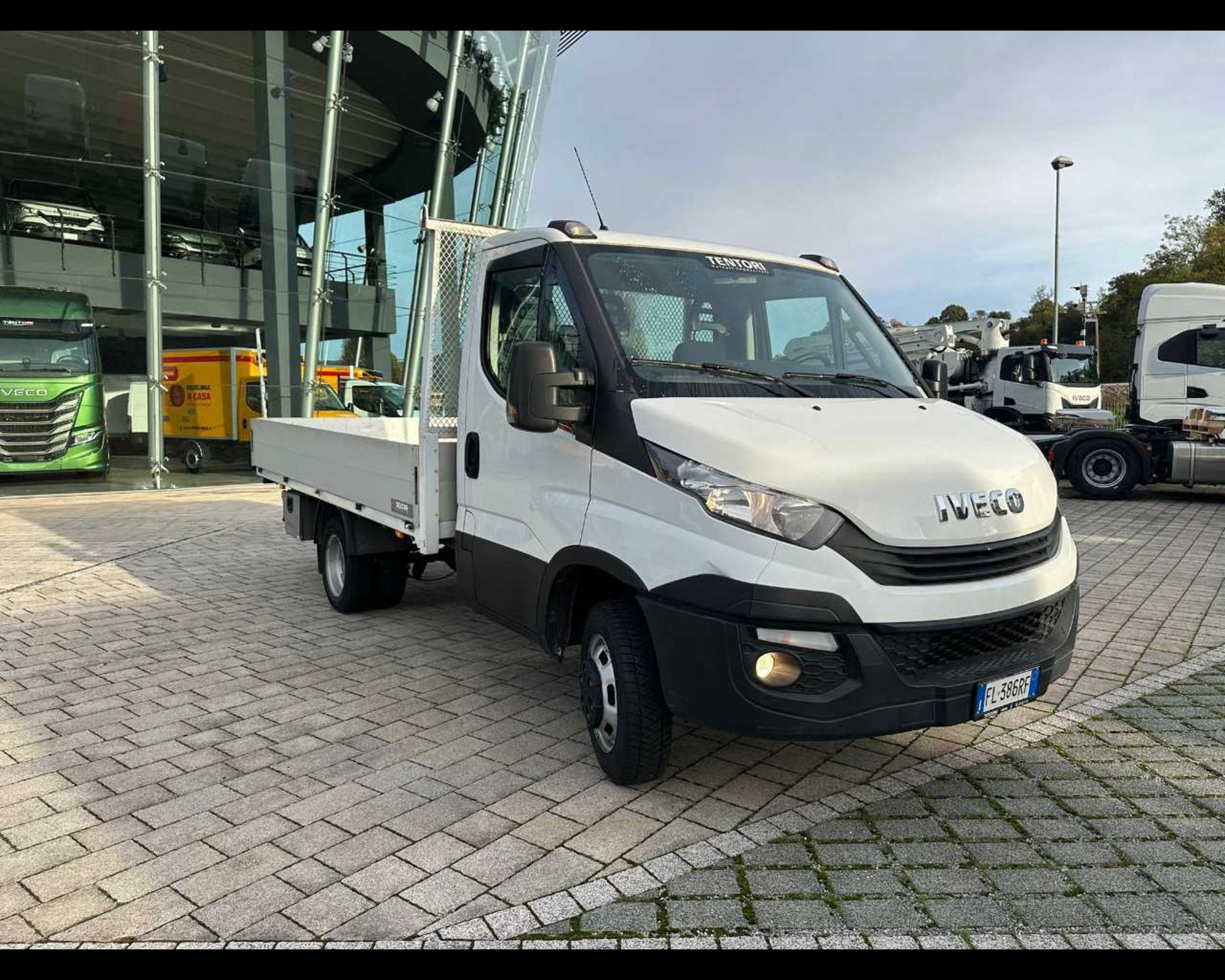 IVECO 35C12 - CASSONE - Lombardia Truck