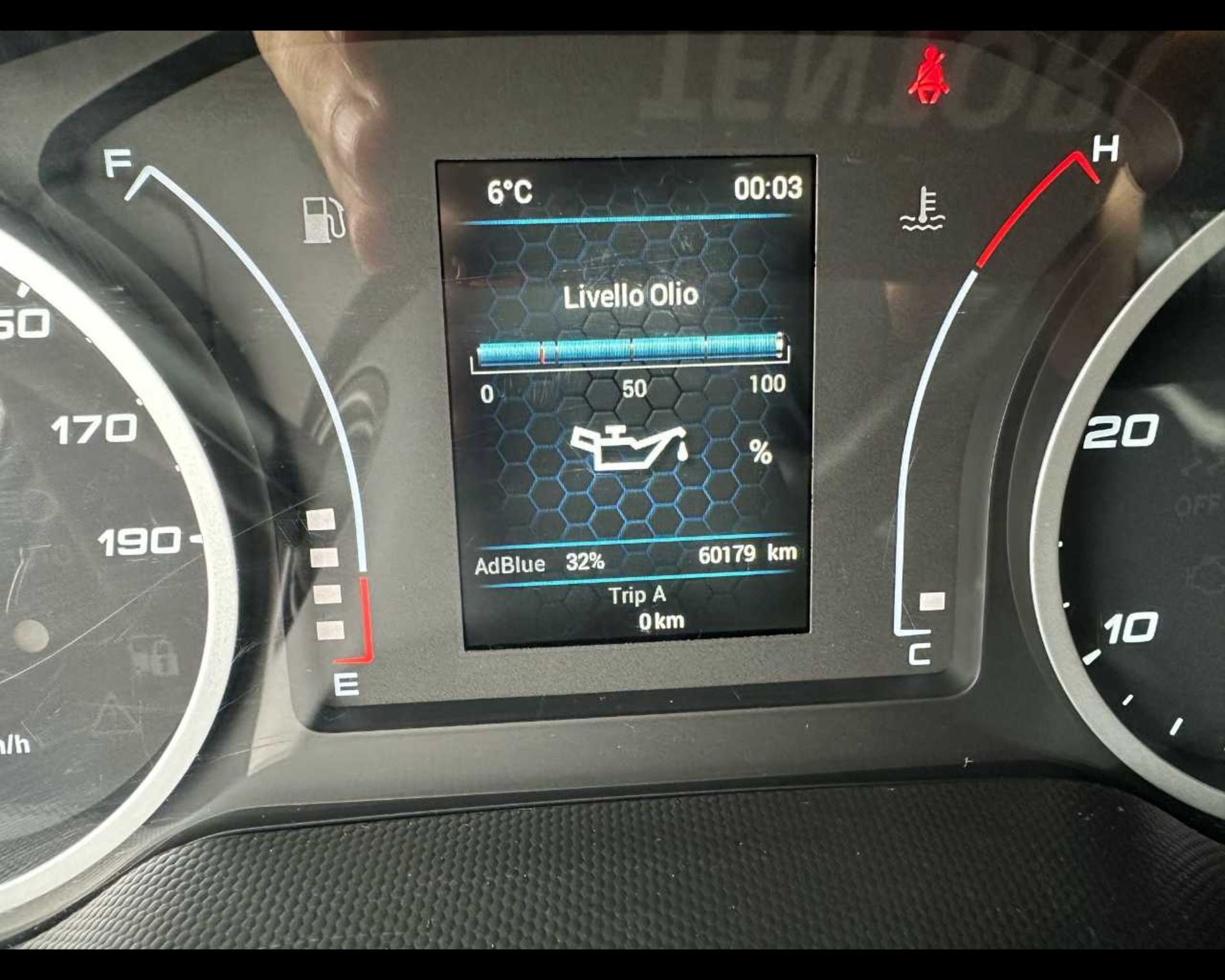 IVECO 35C16 H - FURGONE IN LEGA CON SPONDA CARICATRICE POSTERIORE - Lombardia Truck