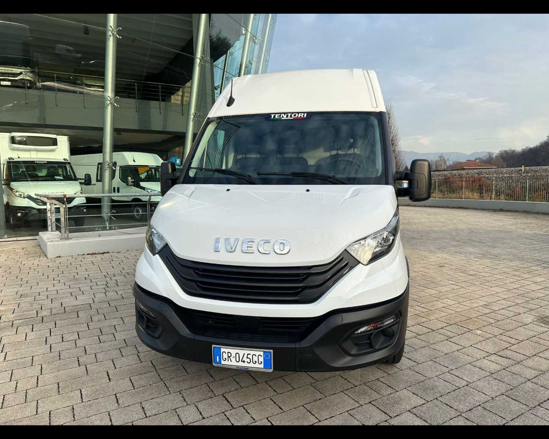 IVECO 35S14V - FURGONE DI SERIE - Lombardia Truck