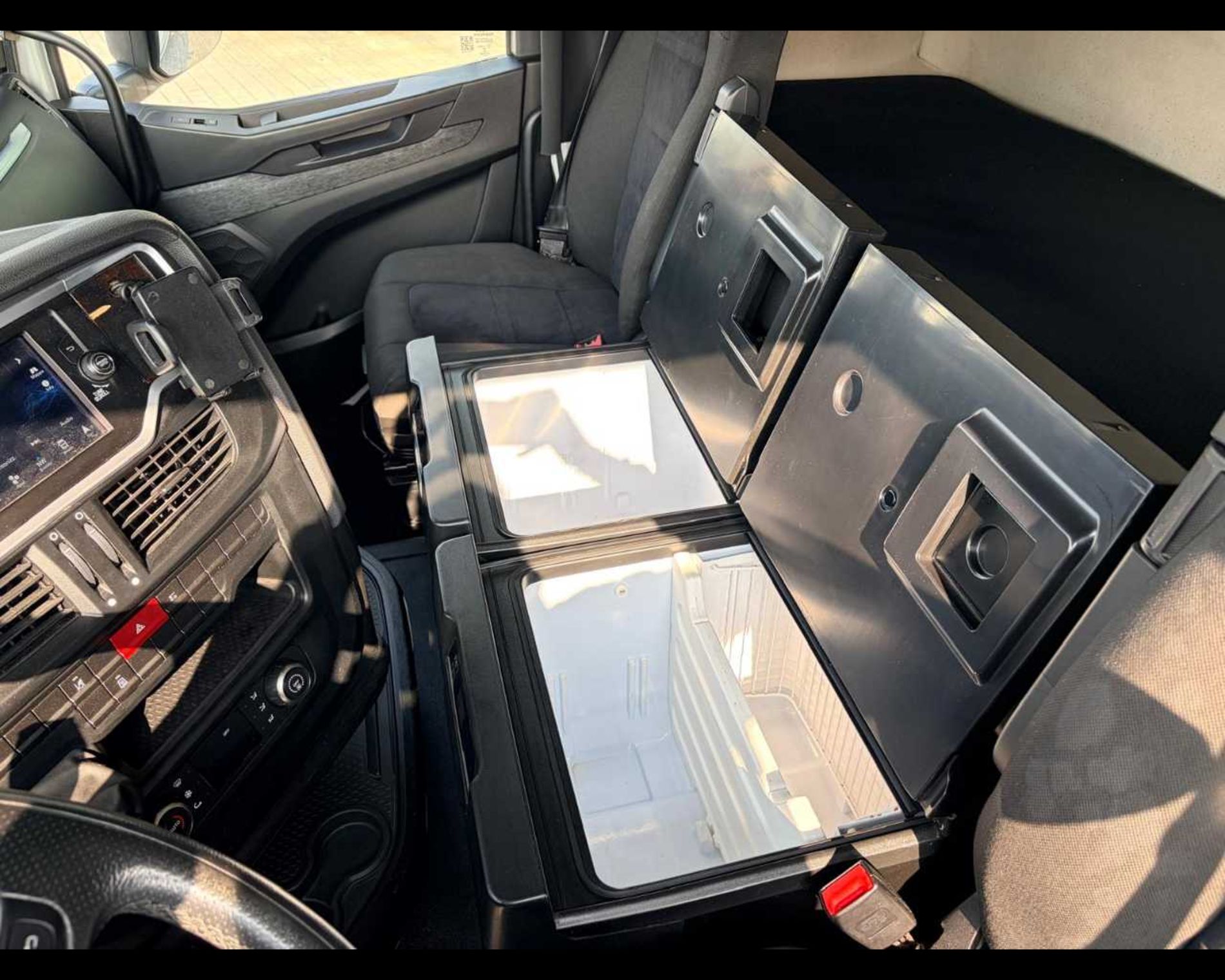 IVECO S-WAY AS260S51 - IMPIANTO SCARRABILE - Lombardia Truck