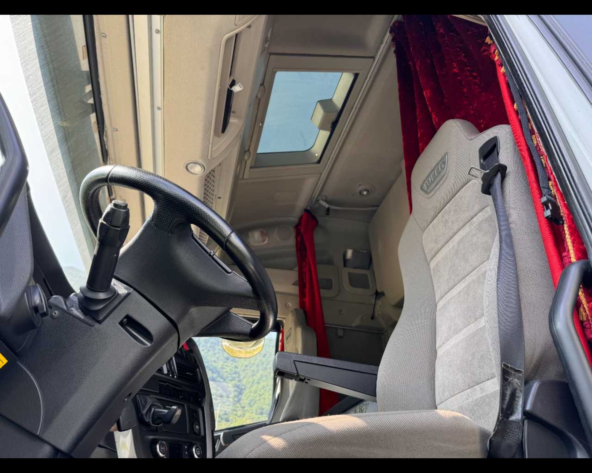 IVECO AS440S40T/P LNG - Lombardia Truck