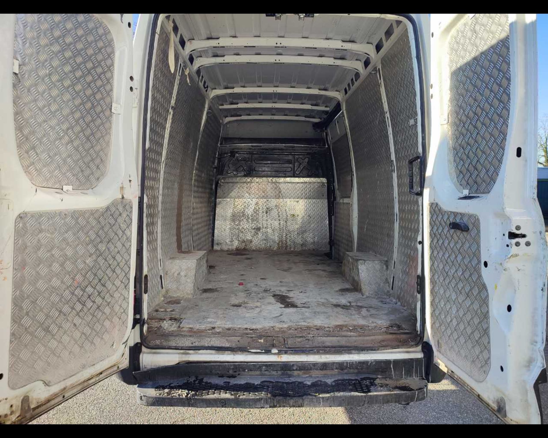 IVECO DAILY 35S14V - Lombardia Truck