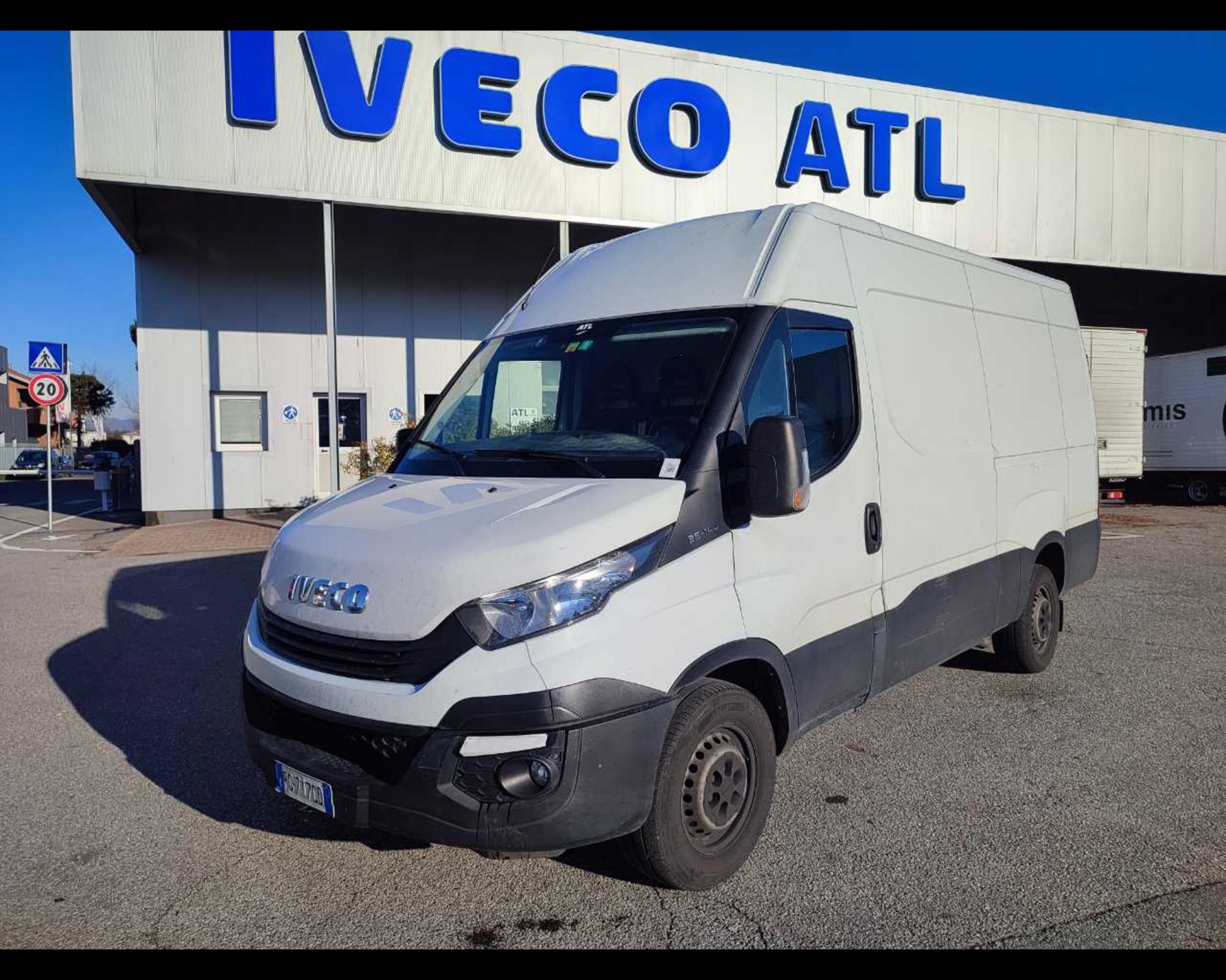 IVECO DAILY 35S14V - Lombardia Truck
