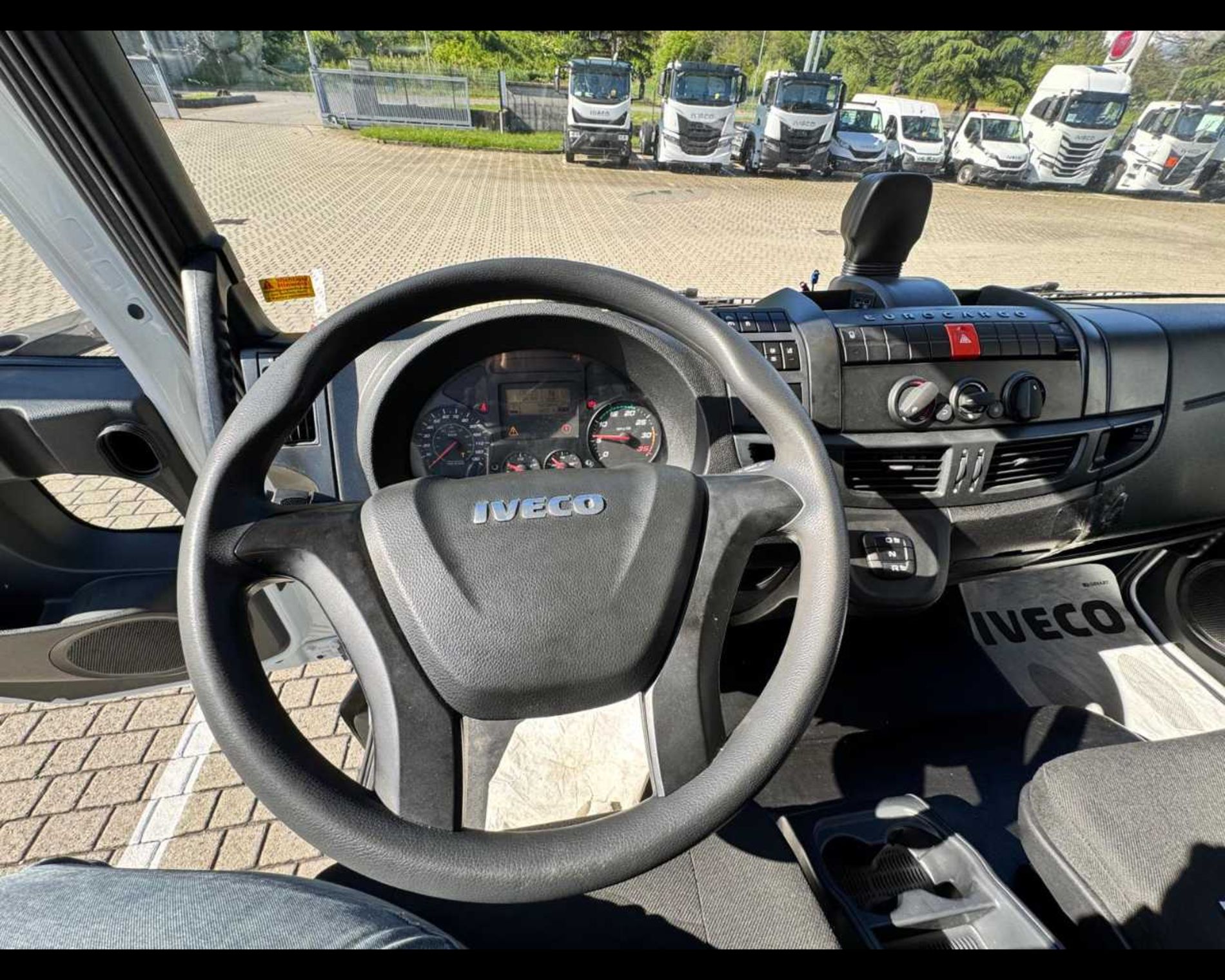 IVECO Eurocargo ML160E28 CENT e SPONDA - Lombardia Truck