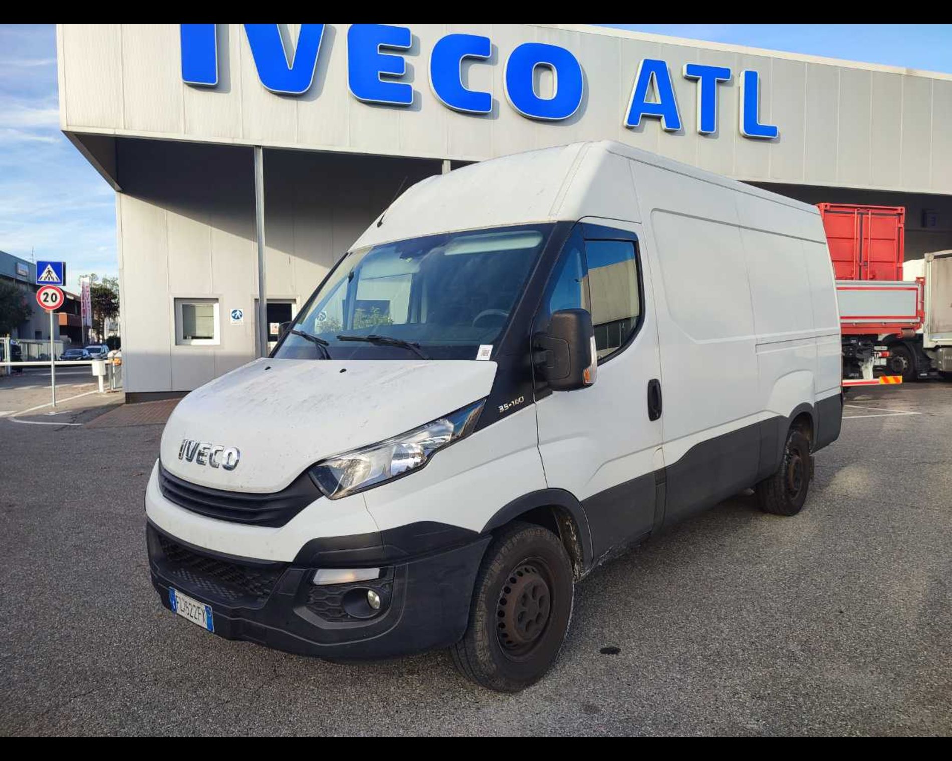 IVECO DAILY 35S14V - Lombardia Truck