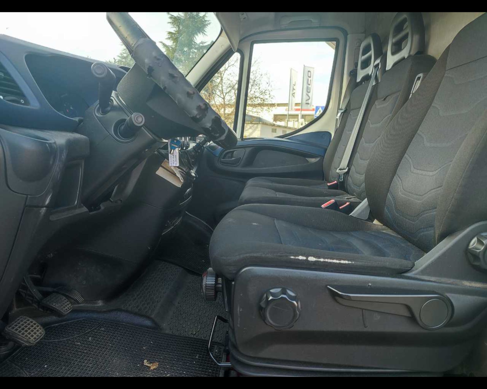 IVECO DAILY 35S14V - Lombardia Truck