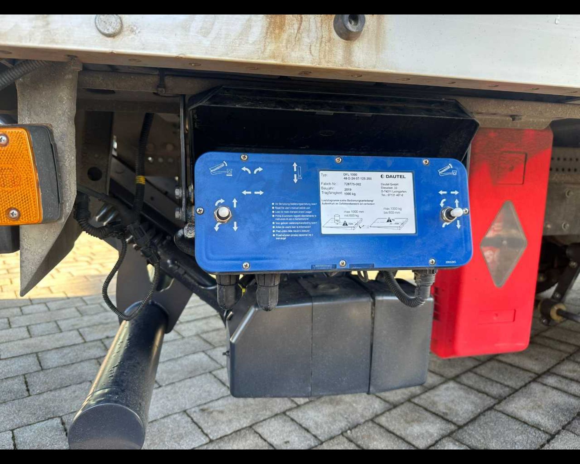 IVECO ML75E19/P - CASSONE CENTINE TELONE CON SPONDA CARICATRICE POSTERIORE - Lombardia Truck