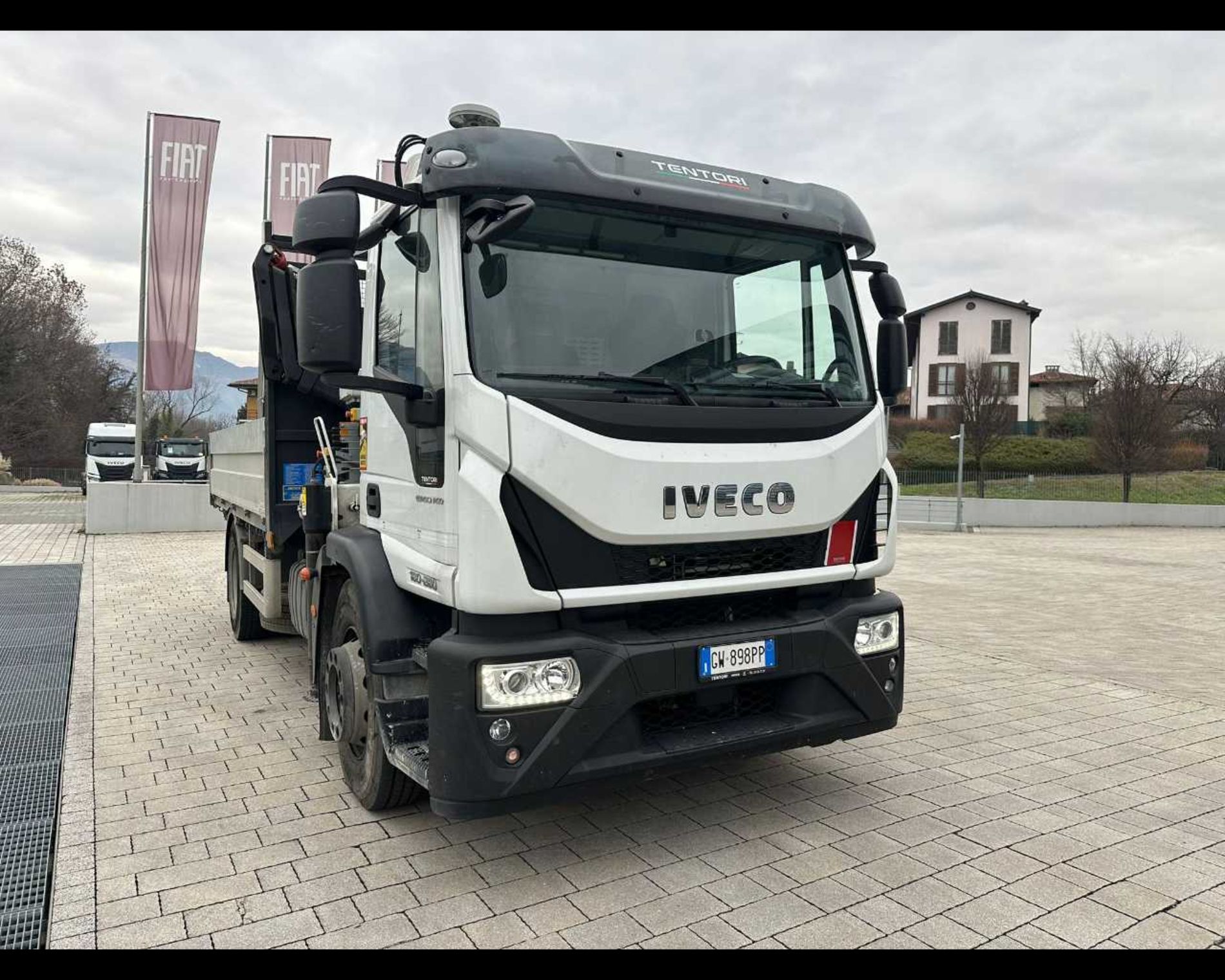 IVECO EUROCARGO ML180E28/P - CASSONE CON GRU - Lombardia Truck