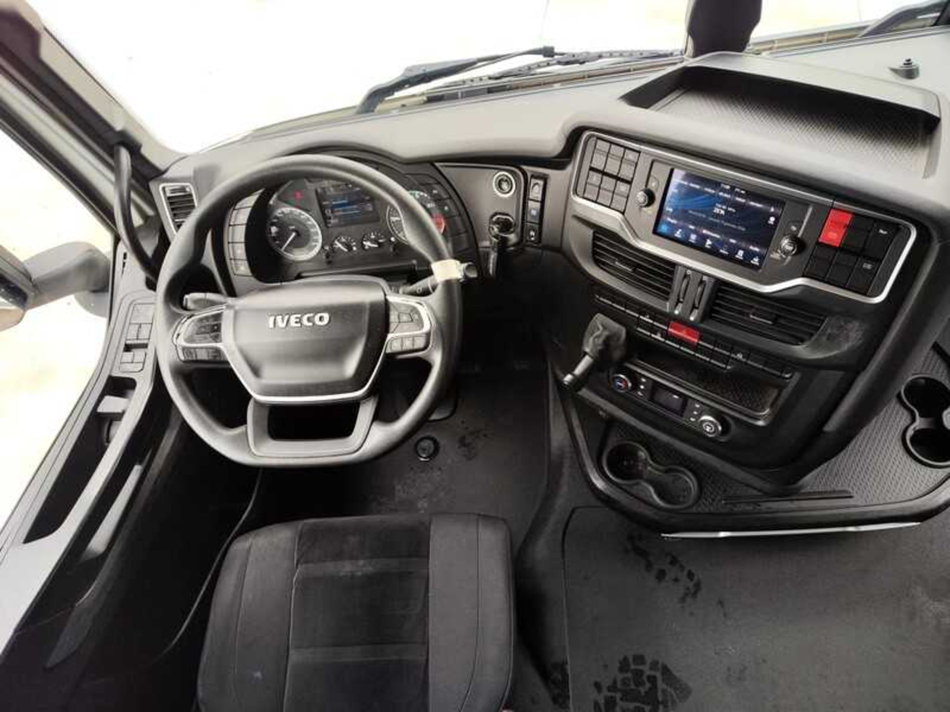 IVECO S-WAY AS440S48T/P - Lombardia Truck