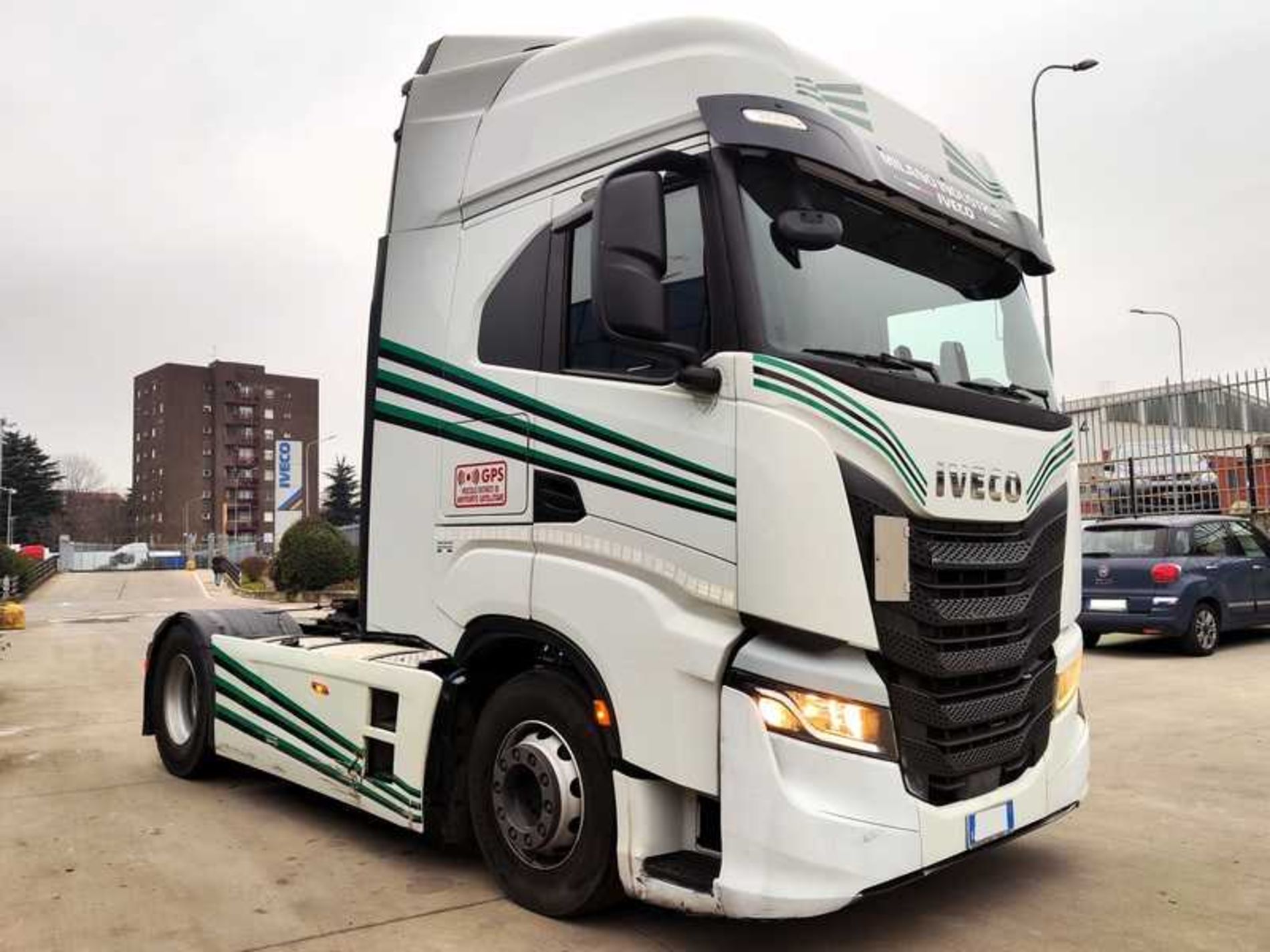 IVECO S-WAY AS440S48T/P - Lombardia Truck