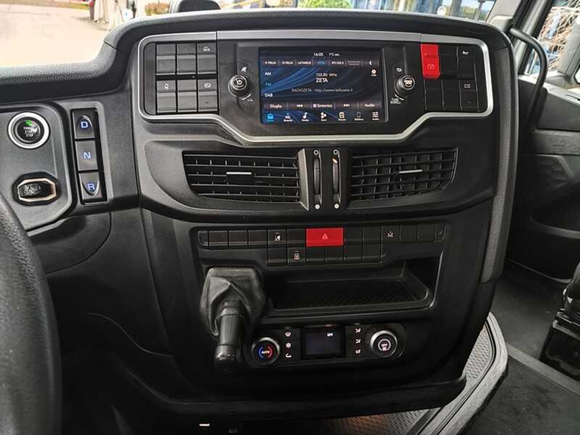 IVECO S-WAY AS440S48T/P - Lombardia Truck