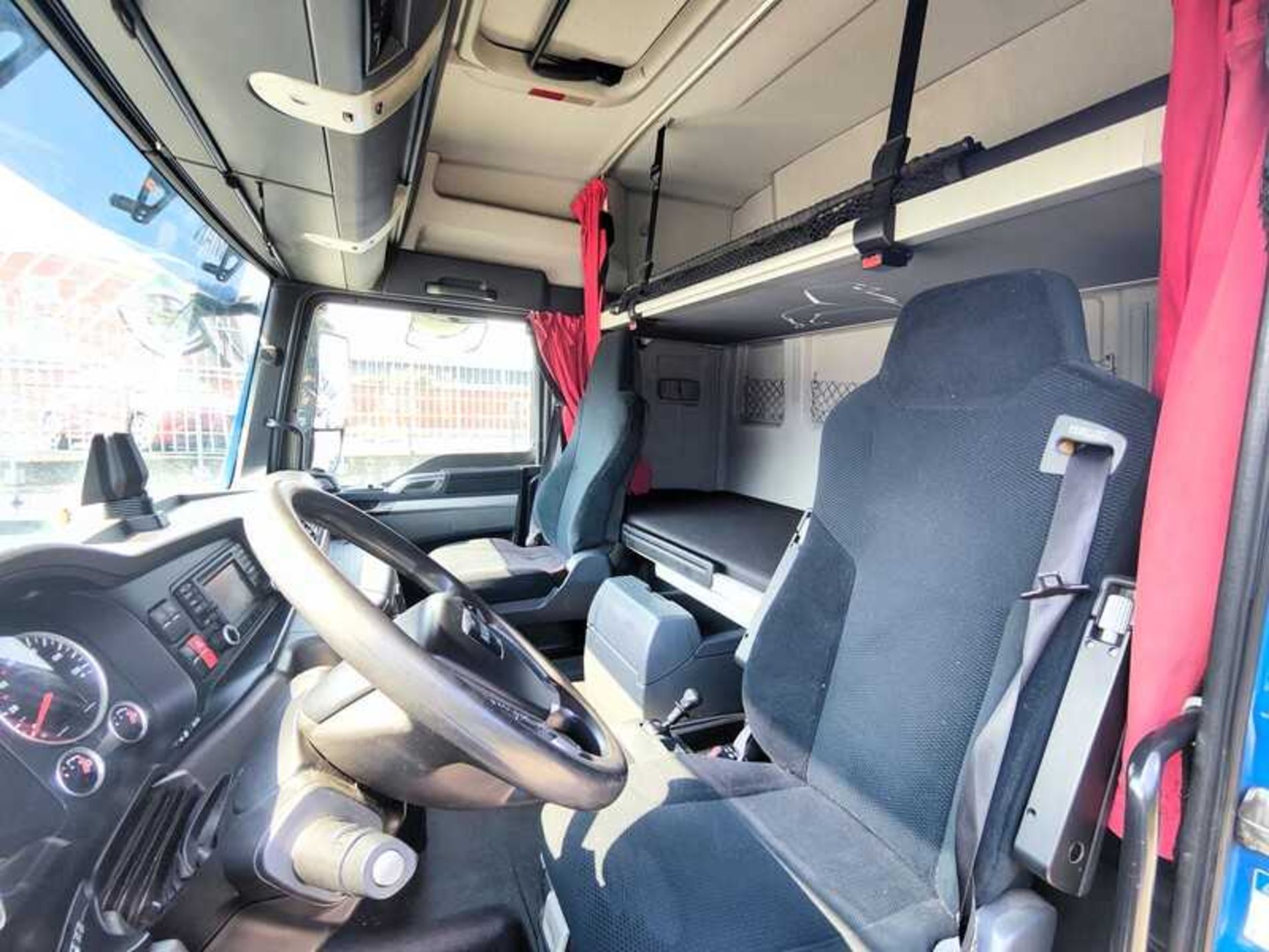 MAN TGX 18.480 TRATTORE - Lombardia Truck