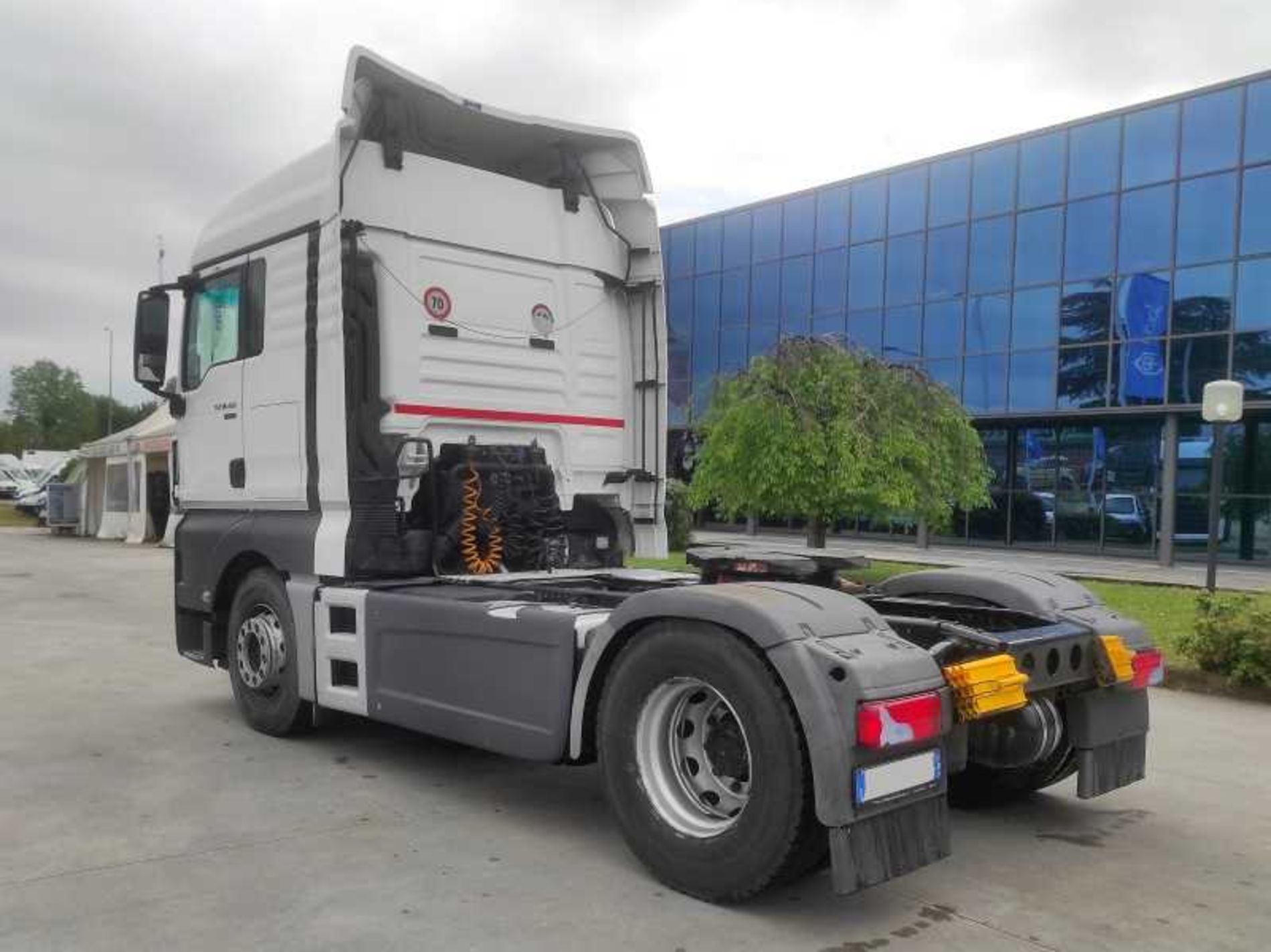 MAN 18.480 TRATTORE - Lombardia Truck