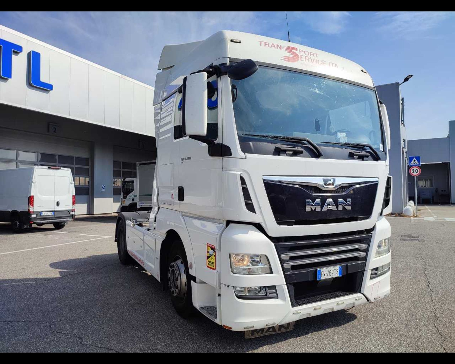 MAN TGX 18.50 - Lombardia Truck