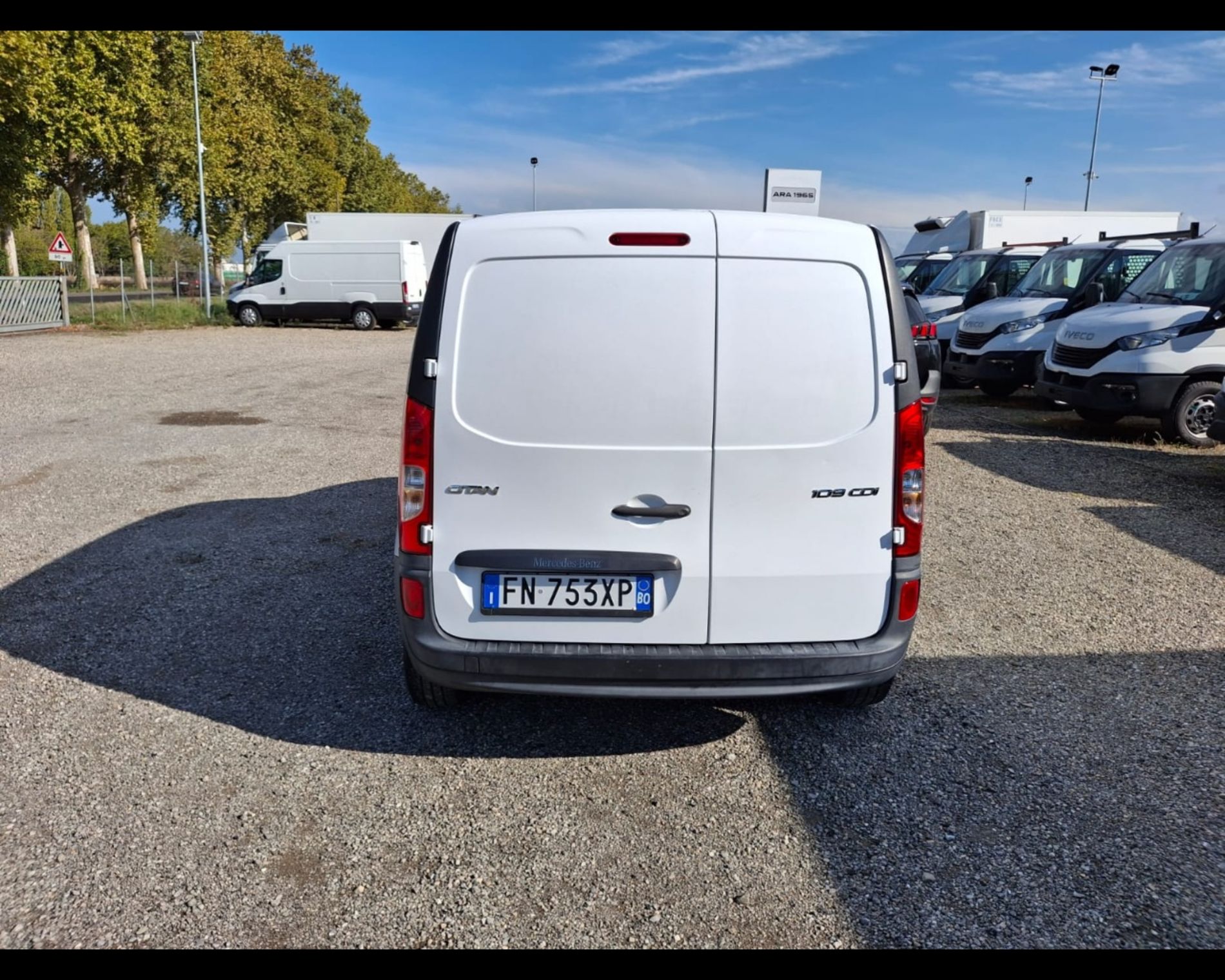 MERCEDES-BENZ CITAN  - Lombardia Truck