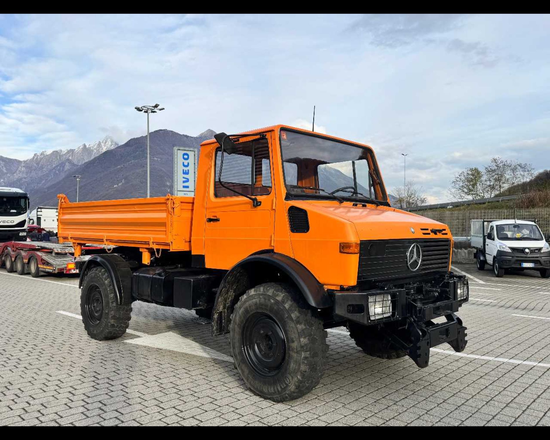 MERCEDES-BENZ UNIMOG U1300L 4X4 - Imm. Macchina operatrice - Patente B - Lombardia Truck