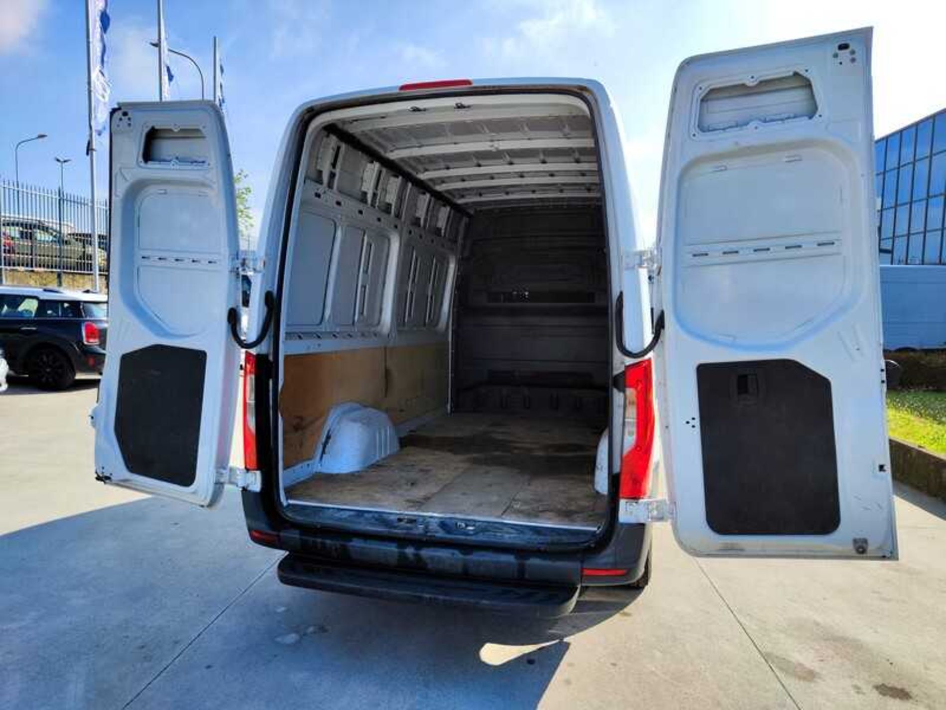 MERCEDES SPRINTER 314 CDI F 37/35 E6 - Lombardia Truck