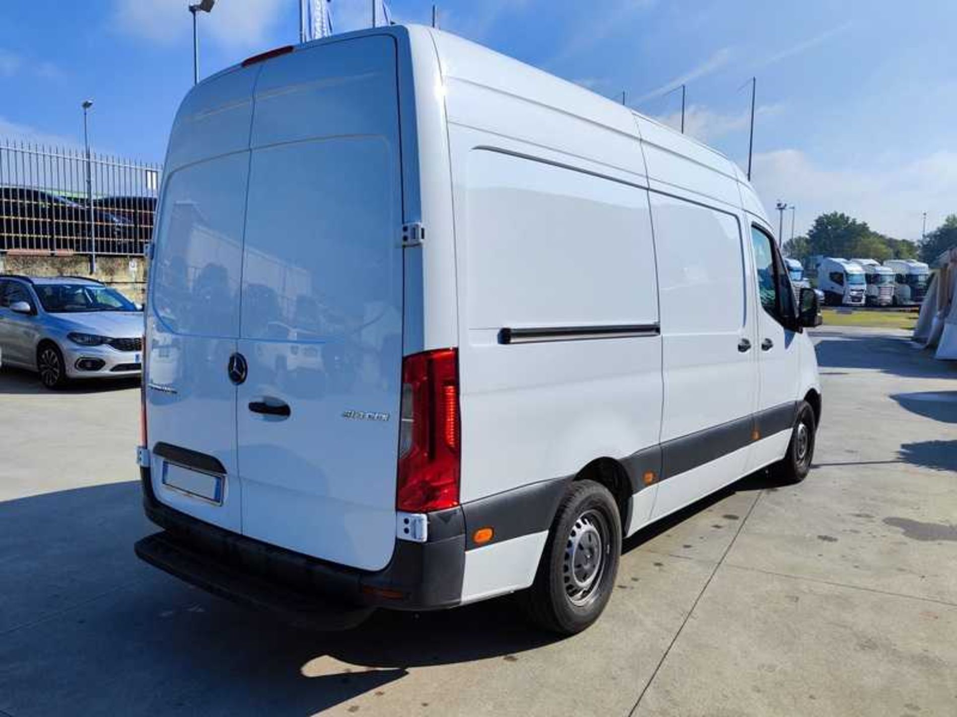 MERCEDES SPRINTER 314 CDI F 37/35 E6 - Lombardia Truck