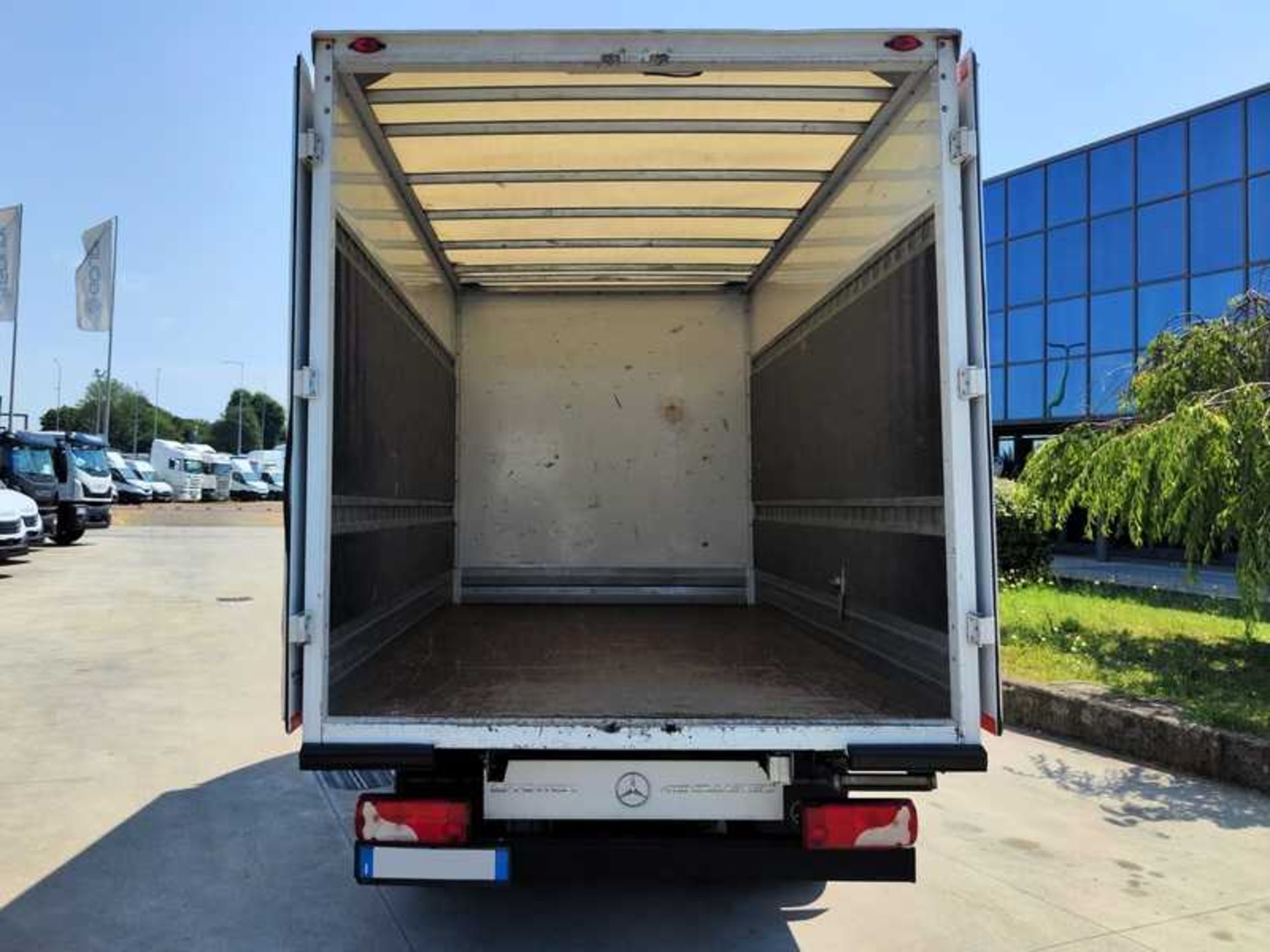 MERCEDES SPRINTER 419 FURGONE IN LEGA - Lombardia Truck