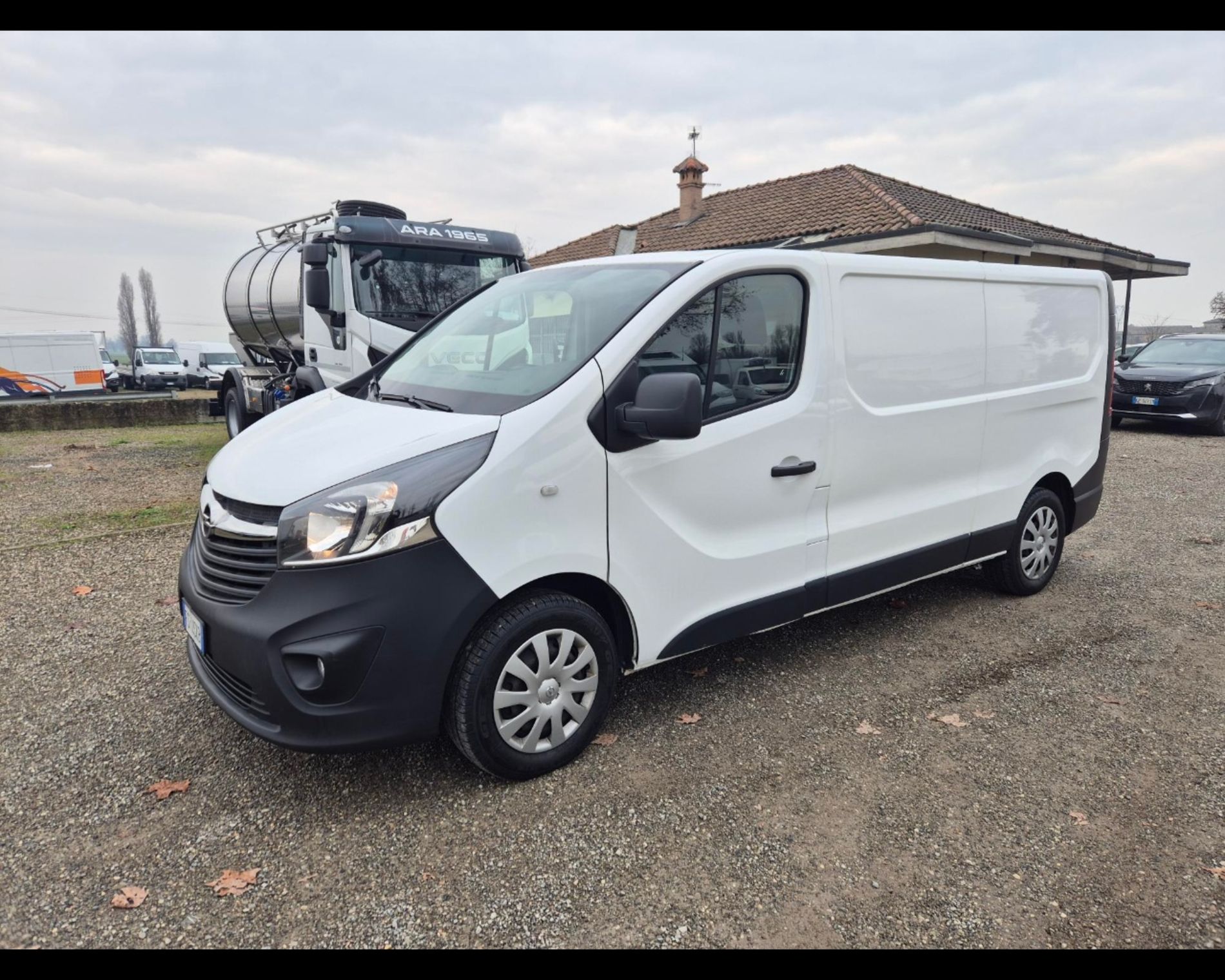 OPEL VIVARO - FURGONE - Lombardia Truck