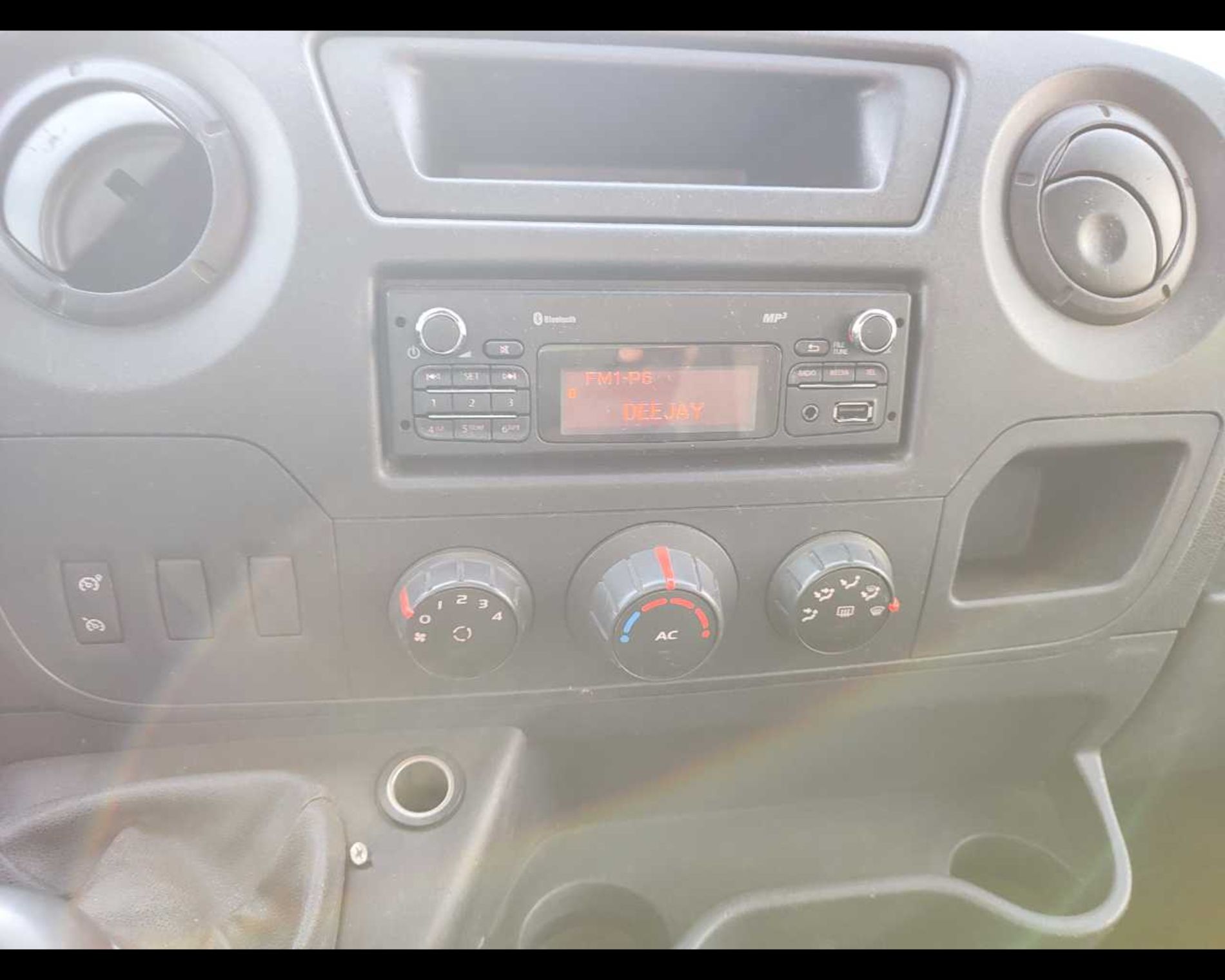 RENAULT Master T35 2.3 dci 150cv FISSO - Lombardia Truck