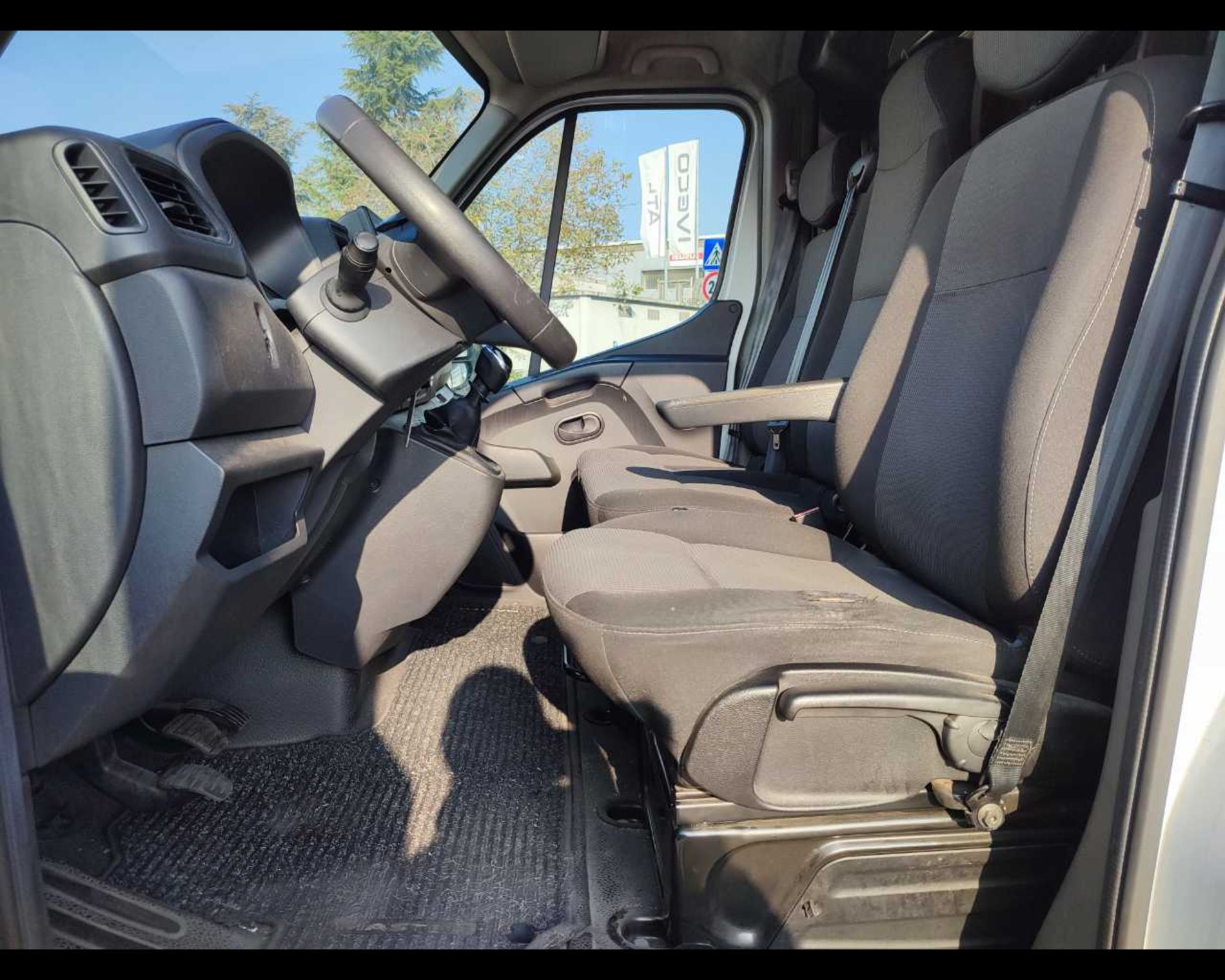 RENAULT Master T35 2.3 energy dci 150cv M2H2 - Lombardia Truck