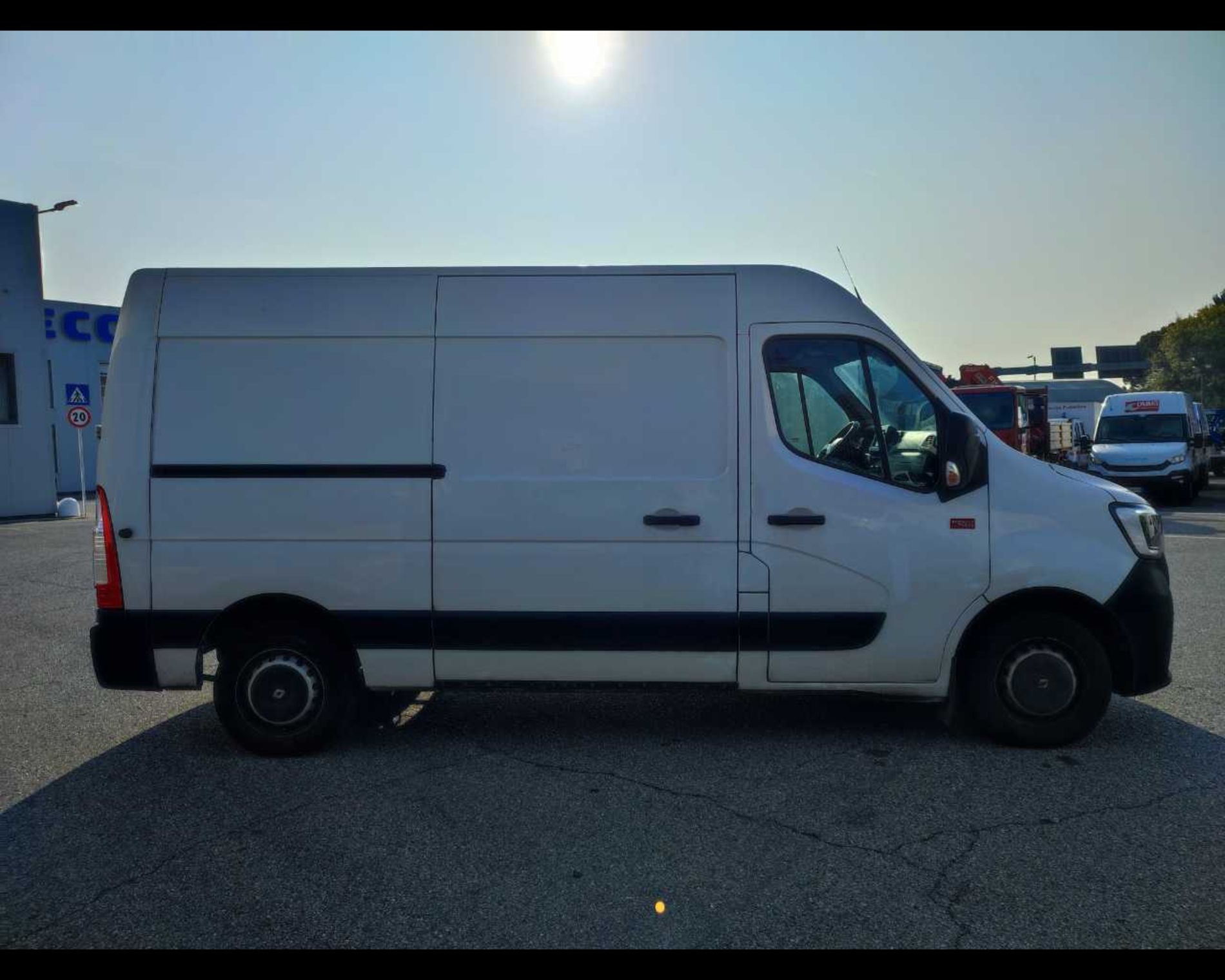 RENAULT Master T35 2.3 energy dci 150cv M2H2 - Lombardia Truck