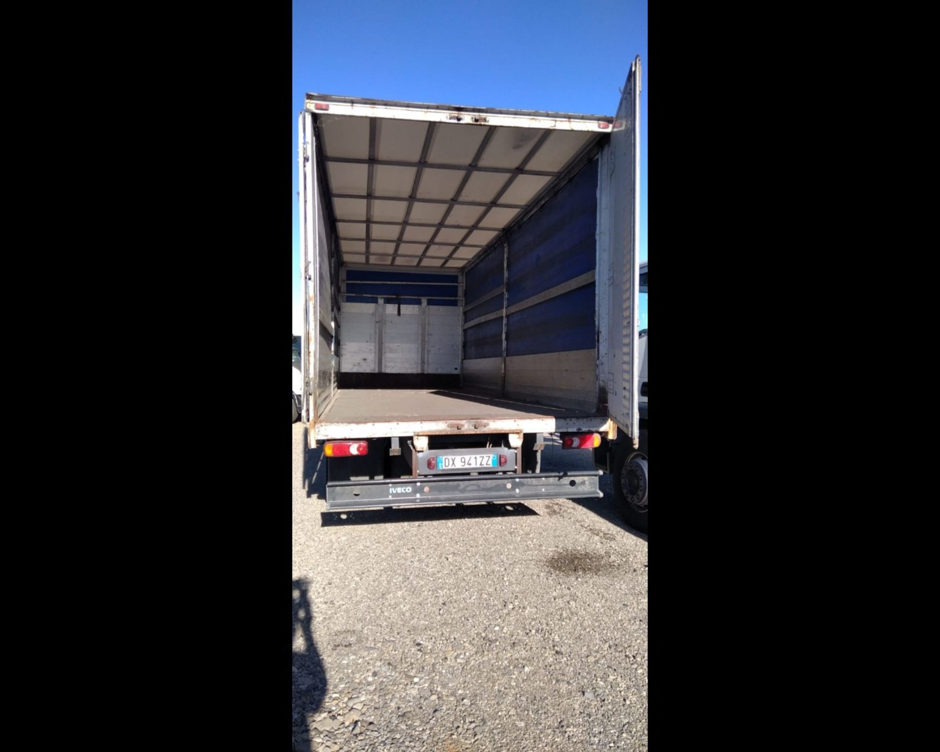 RENAULT TRUCKS RENAULT - CENTINA + SPONDA MT.7,50 ALZA/ABBASSA - Lombardia Truck