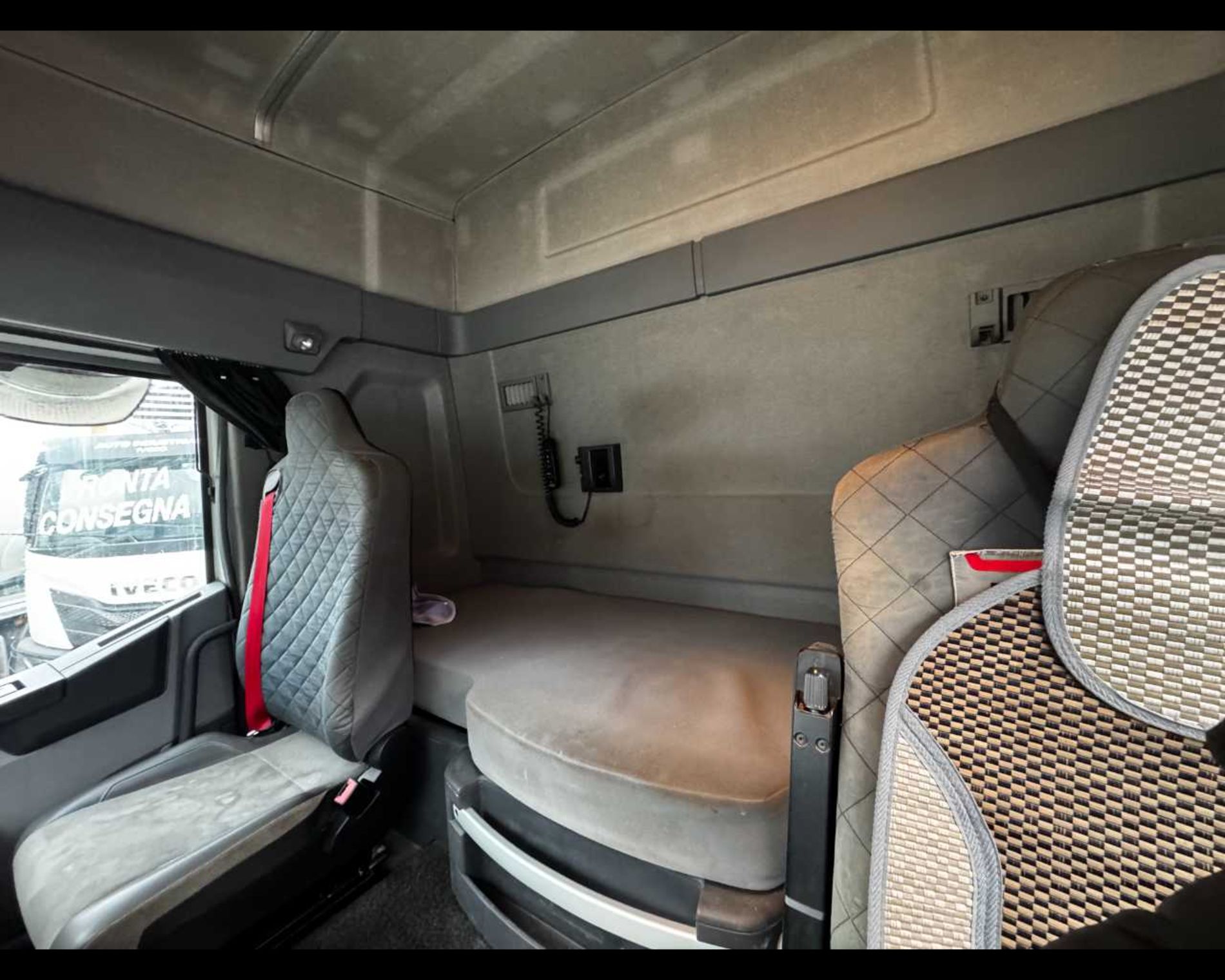 RENAULT V.I. T PREMIUM - Lombardia Truck